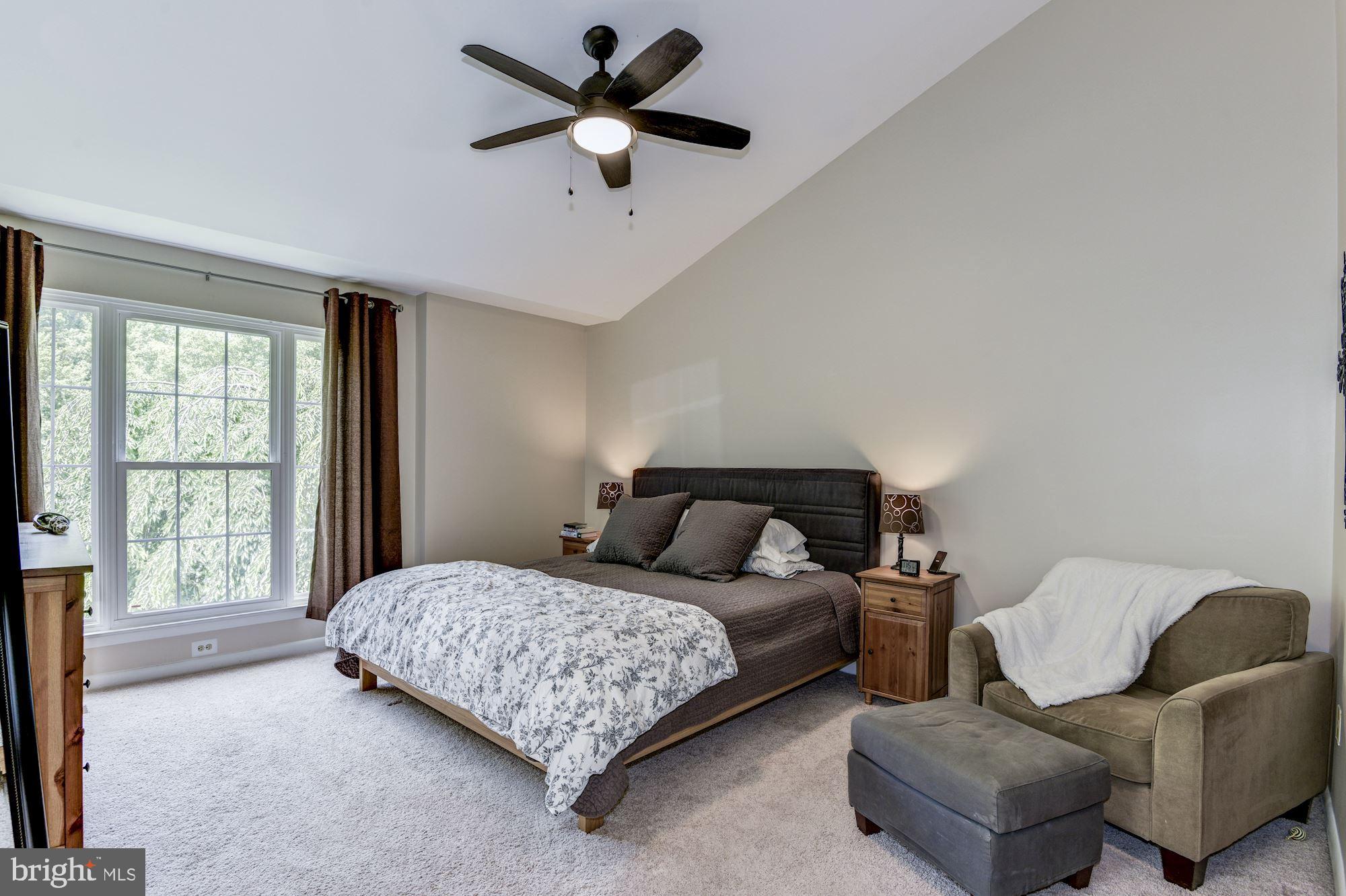 SOUTHERN OAKS - Residential