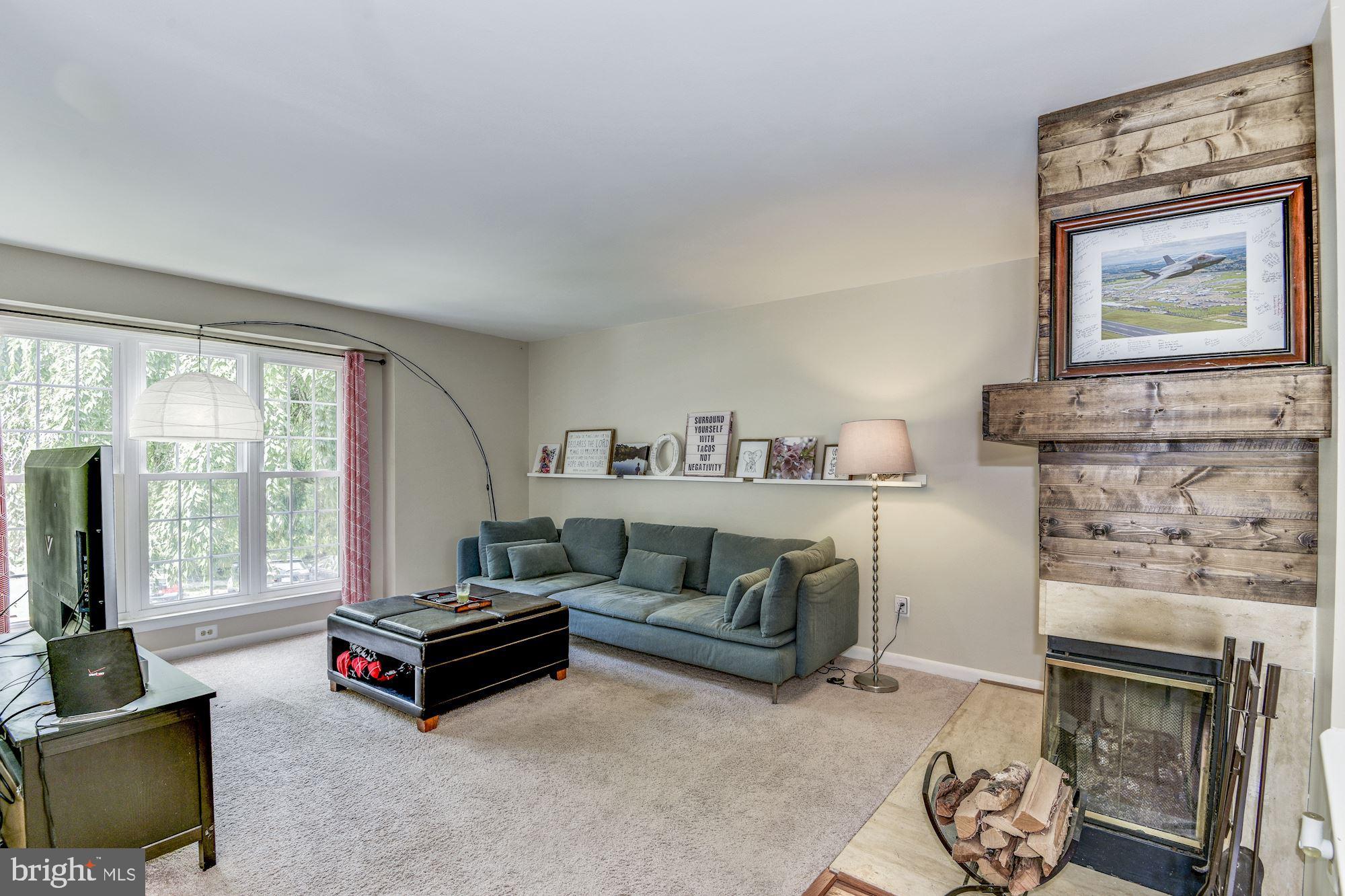 SOUTHERN OAKS - Residential