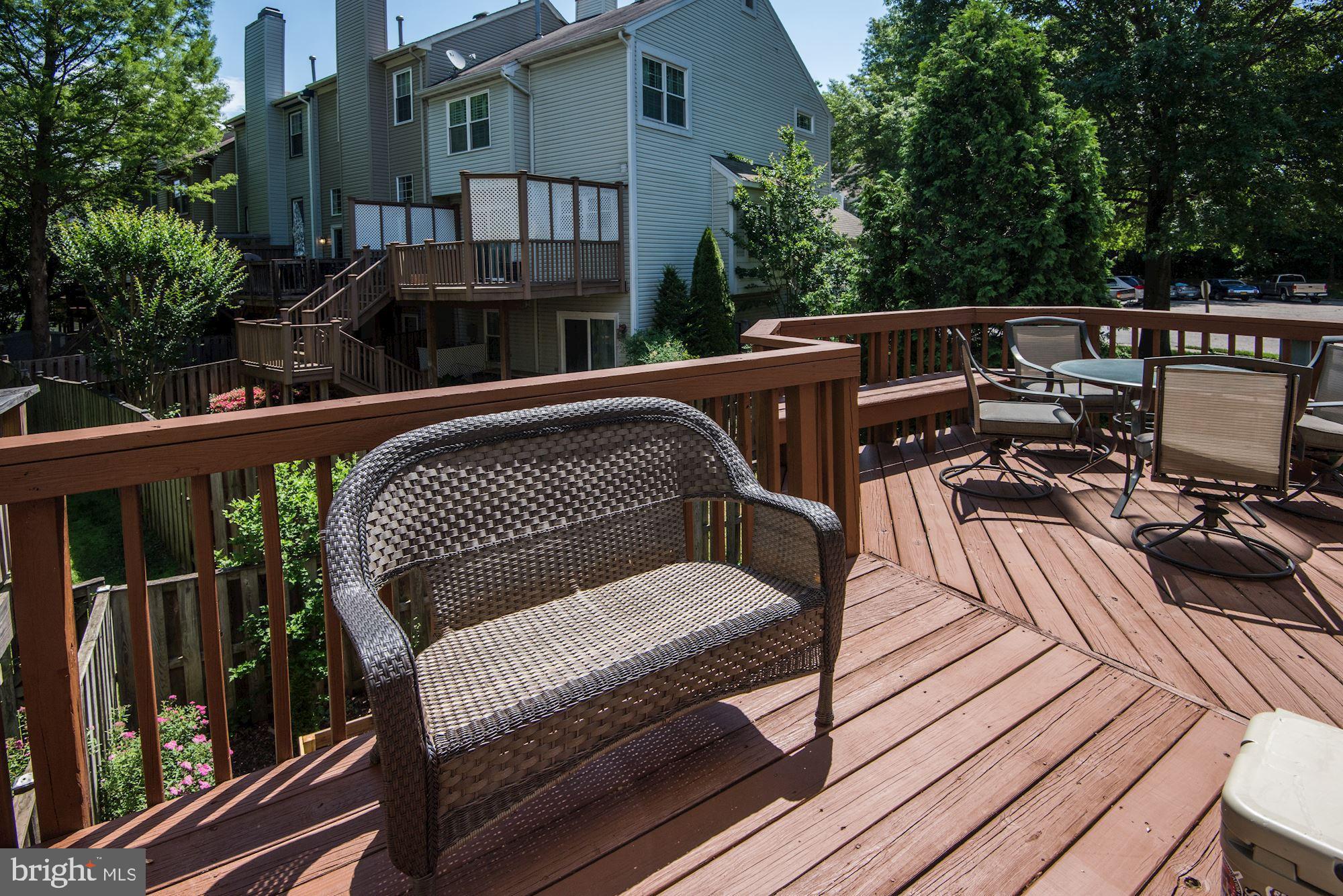 SOUTHERN OAKS - Residential