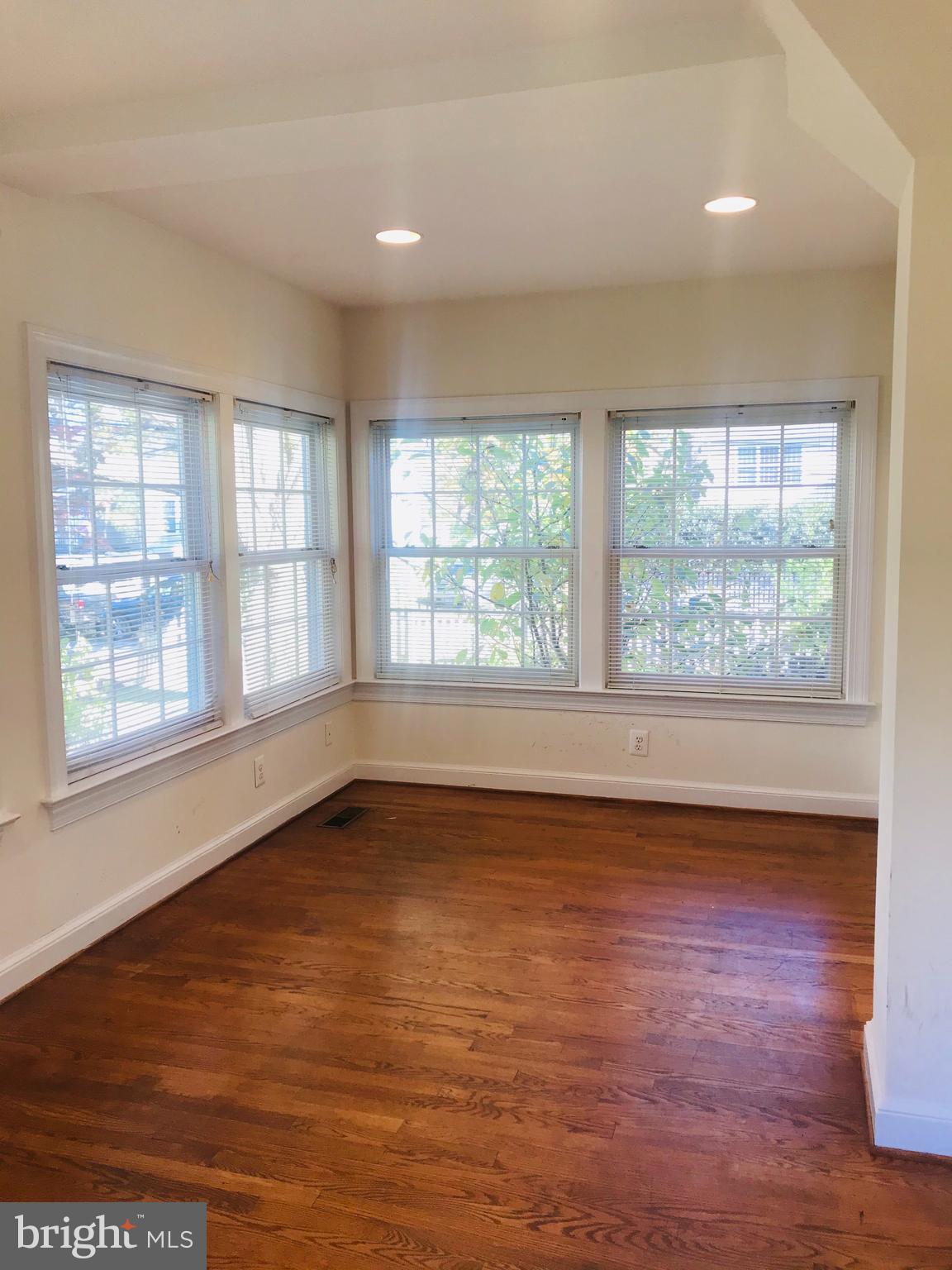 WAYCROFT WOODLAWN - Residential Lease