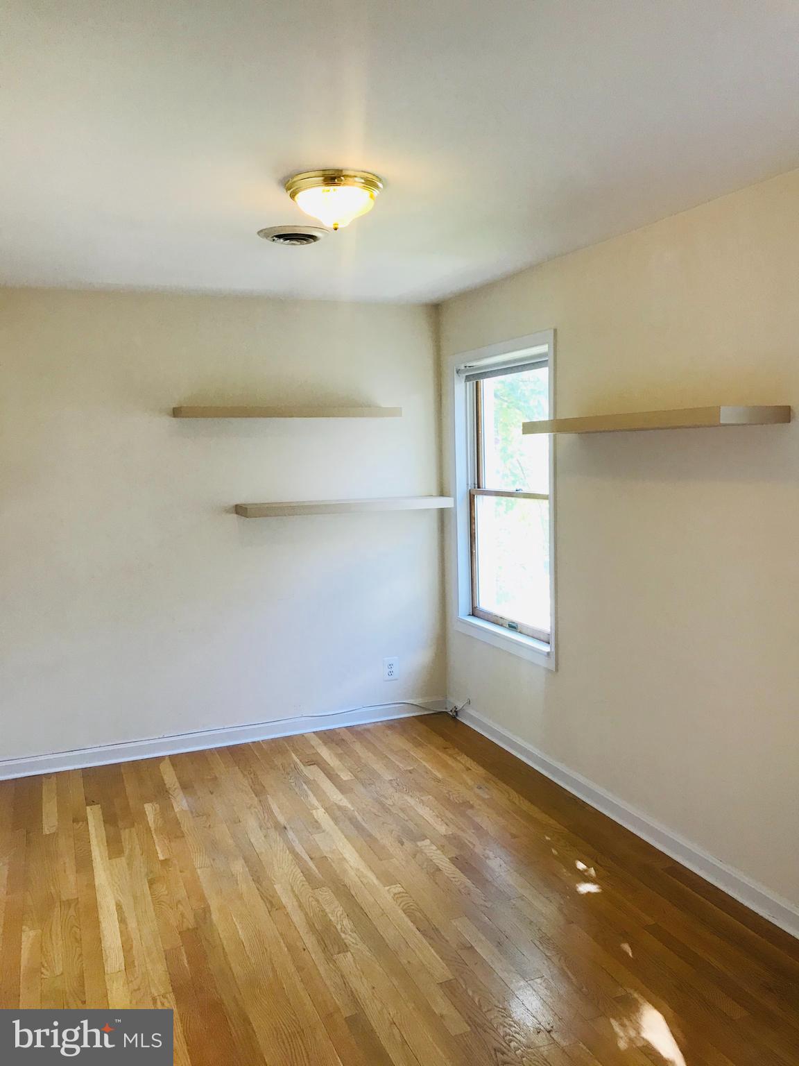 WAYCROFT WOODLAWN - Residential Lease