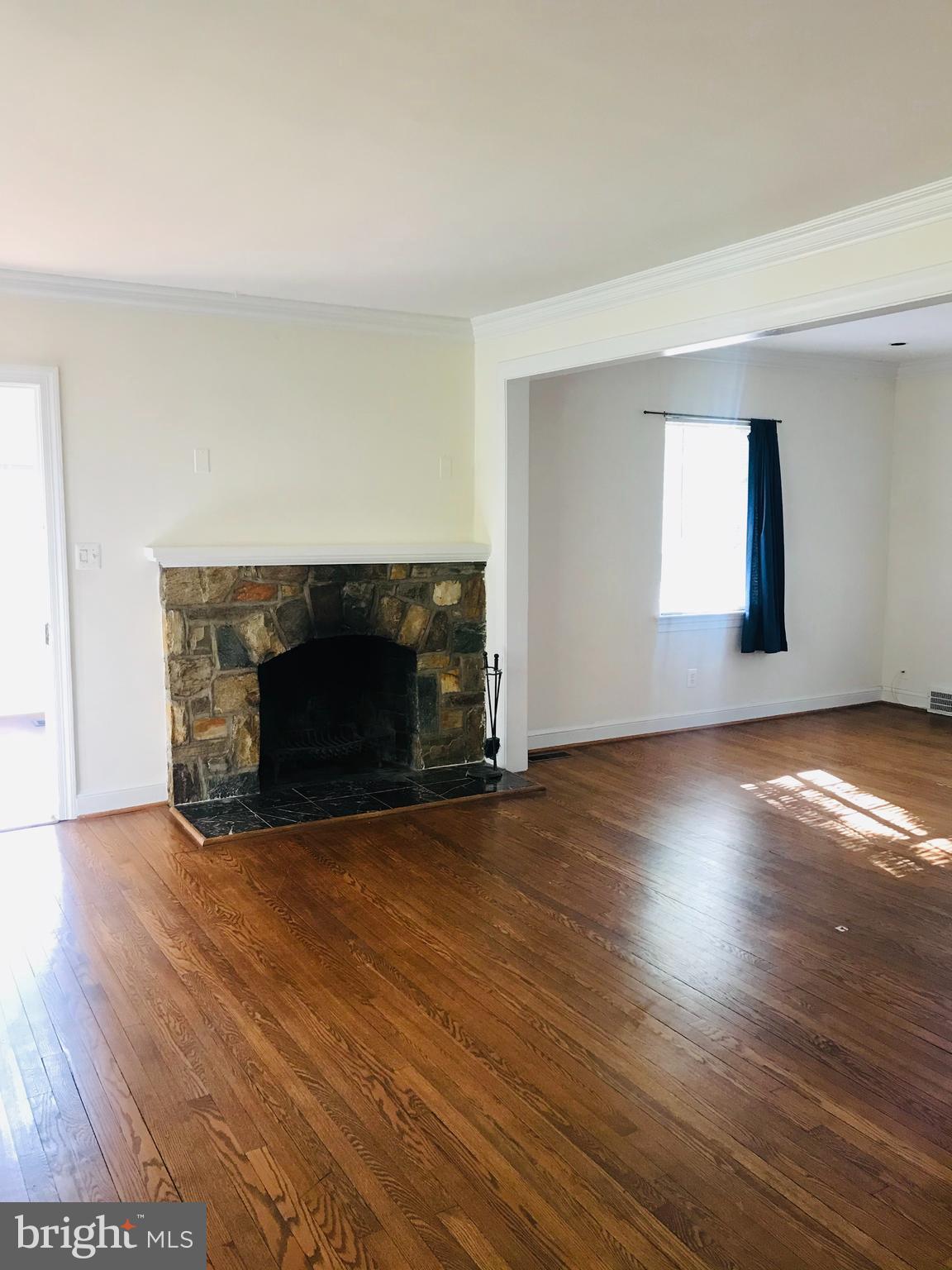 WAYCROFT WOODLAWN - Residential Lease