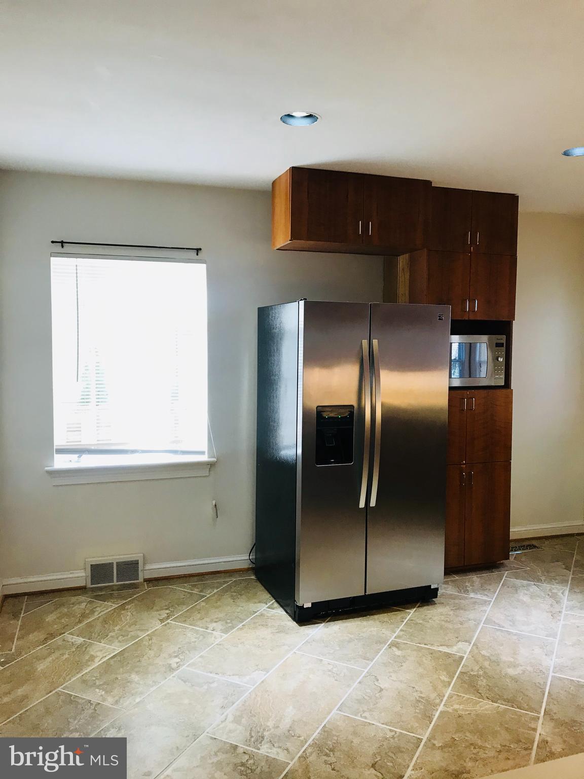 WAYCROFT WOODLAWN - Residential Lease