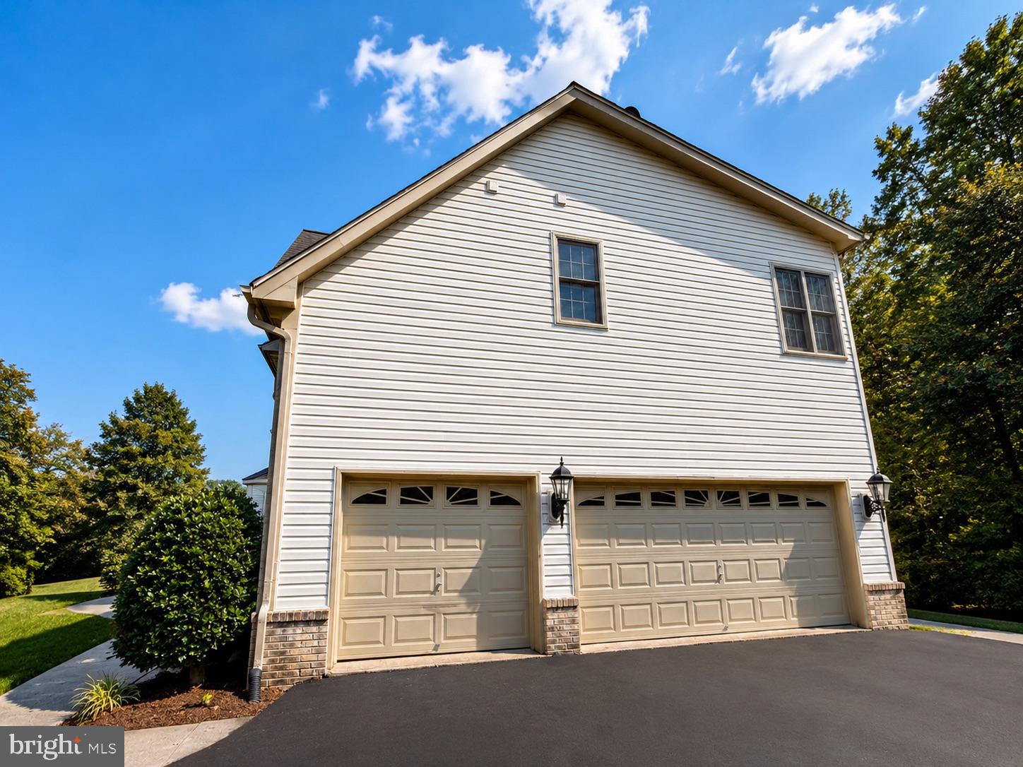 9503 PENIWILL DRIVE