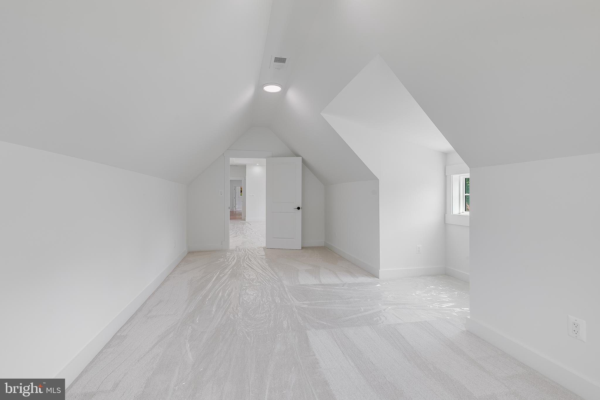 GUM SPRINGS - Residential