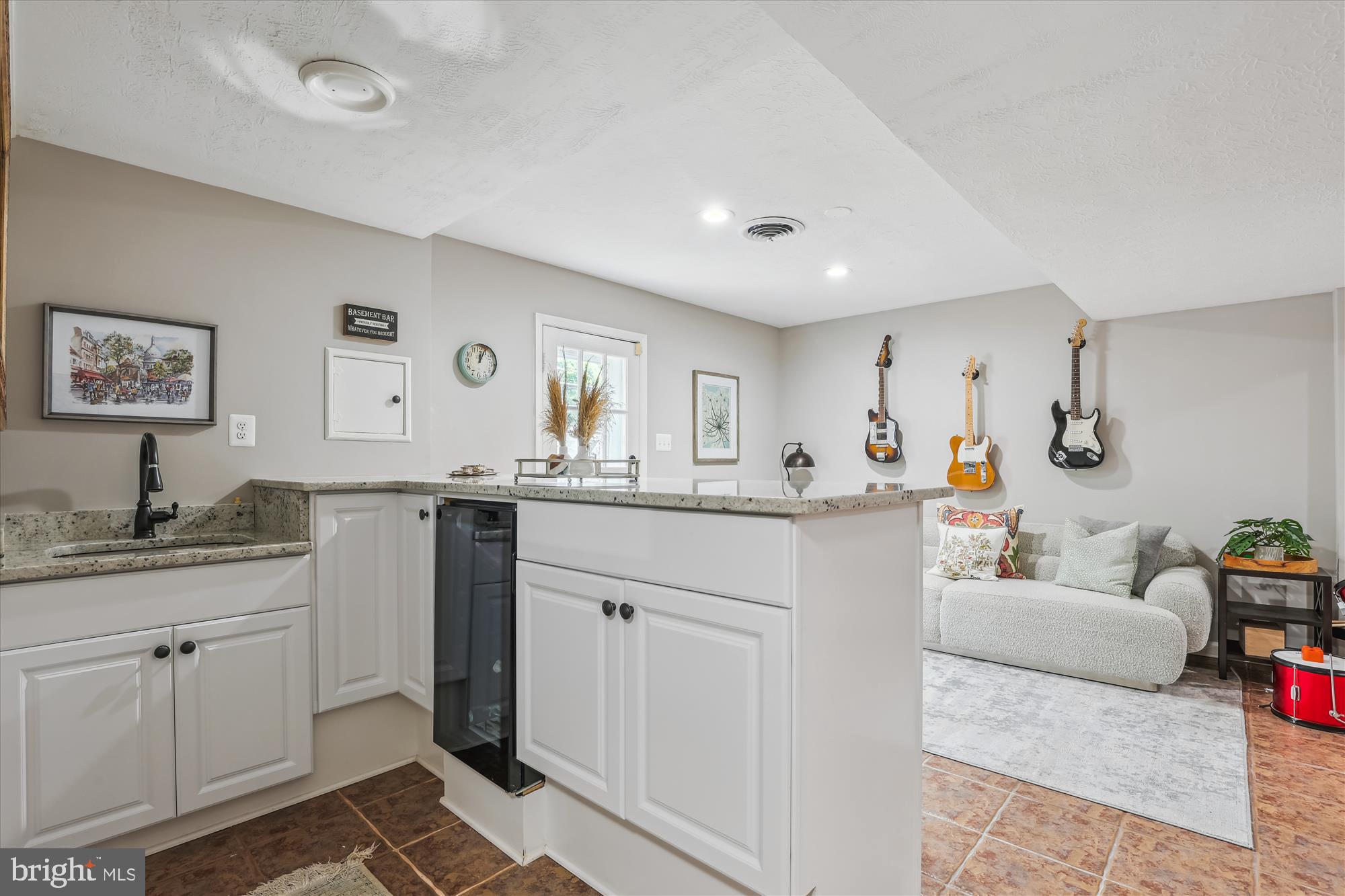 BALLANTRAE - Residential