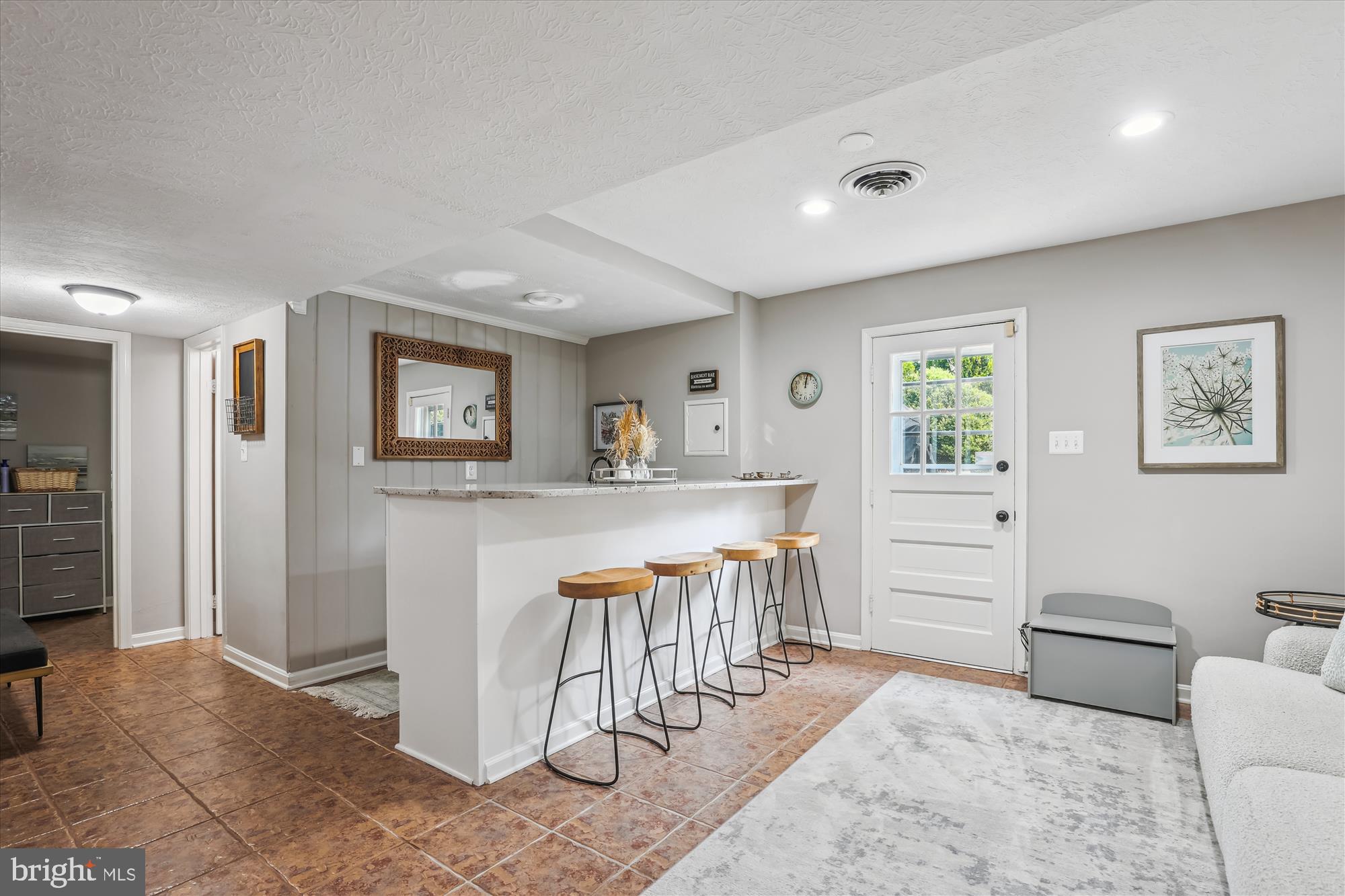 BALLANTRAE - Residential