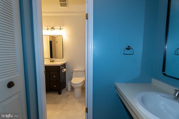 COVERED BRIDGE CRO - Residential Lease