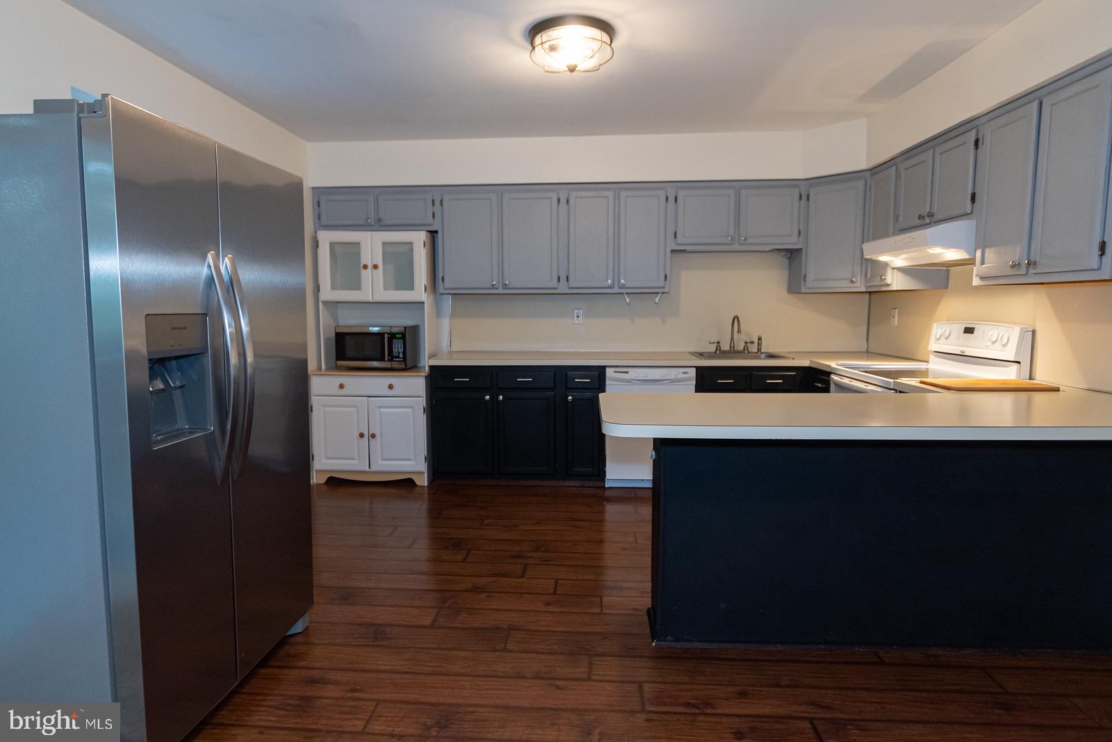 COVERED BRIDGE CRO - Residential Lease