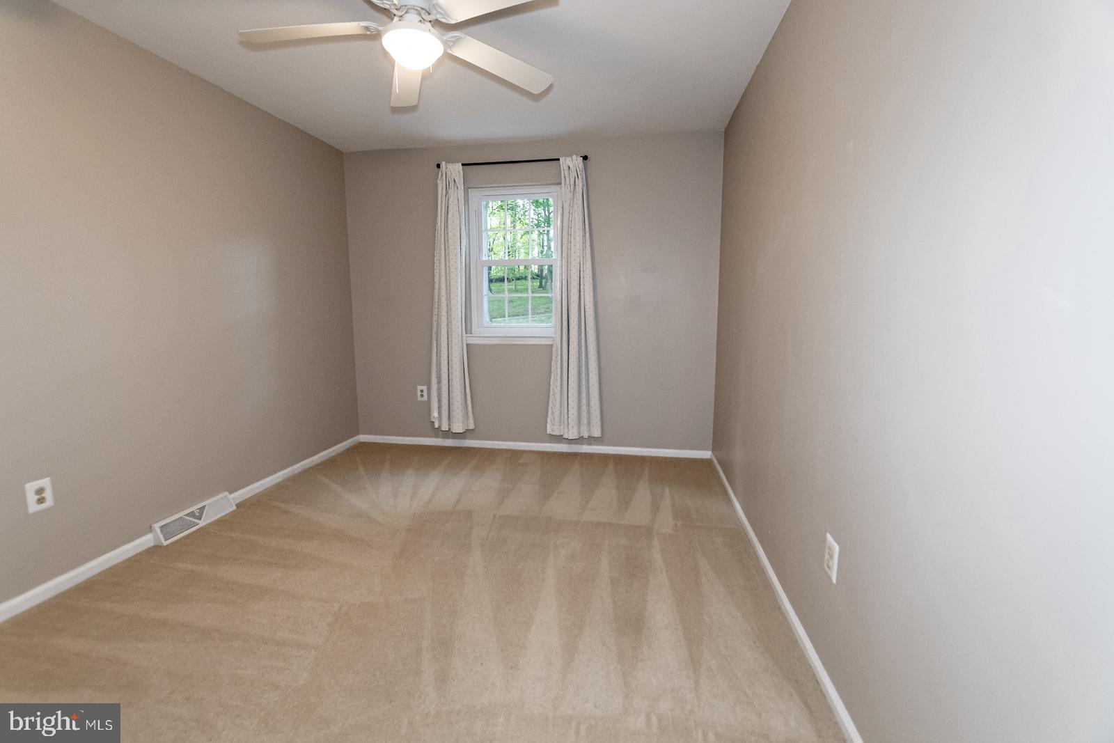 COVERED BRIDGE CRO - Residential Lease