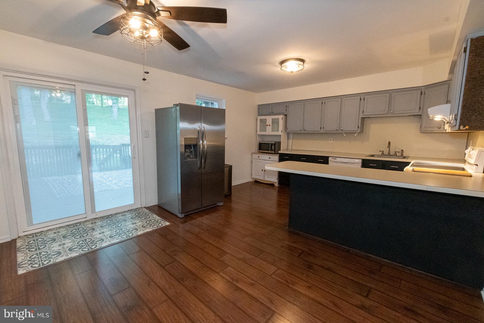 COVERED BRIDGE CRO - Residential Lease