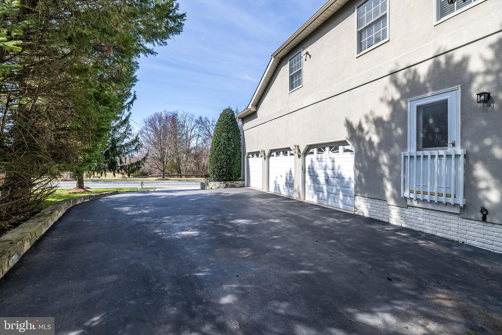 PINEY GLEN VILLAGE - Residential