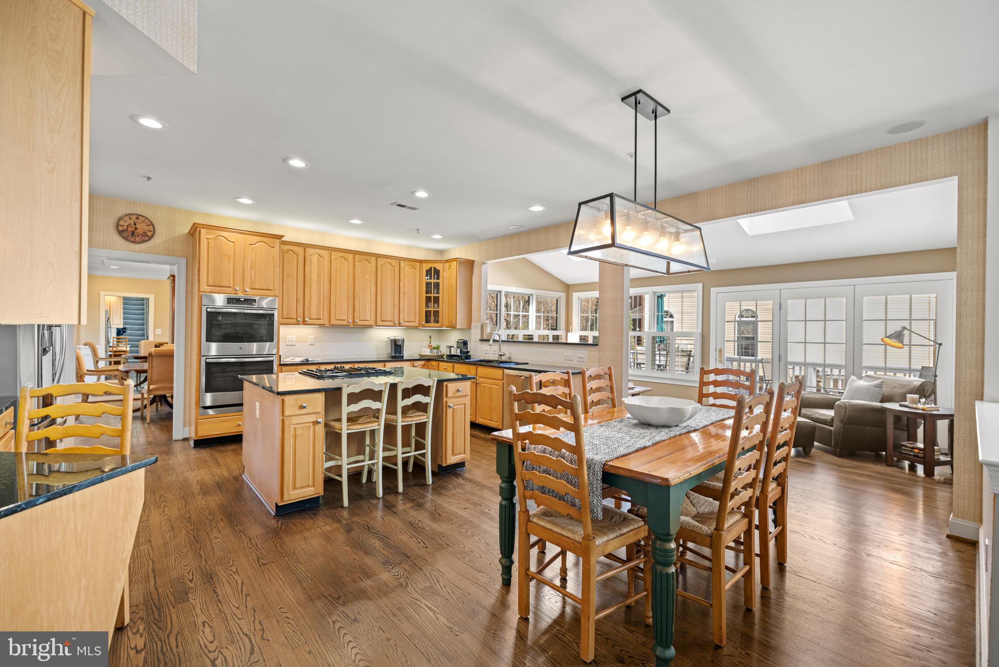 PINEY GLEN VILLAGE - Residential