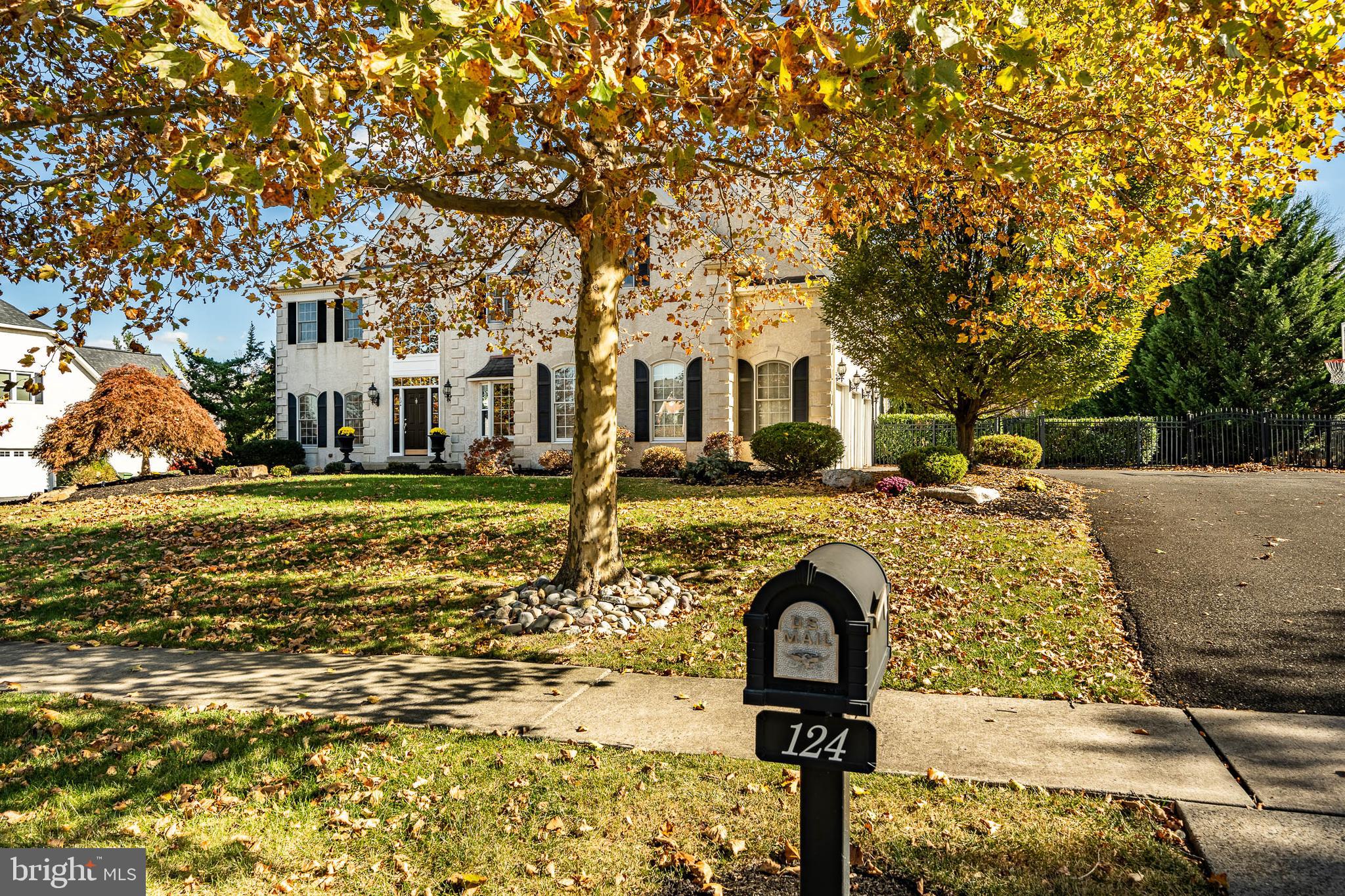 ESTS AT WINDLESTRA - Residential