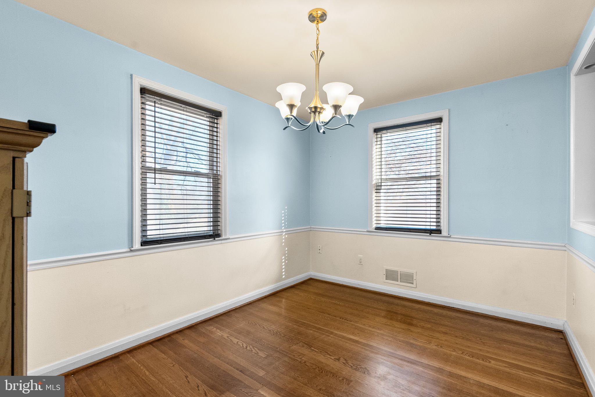 EASTWOOD - Residential