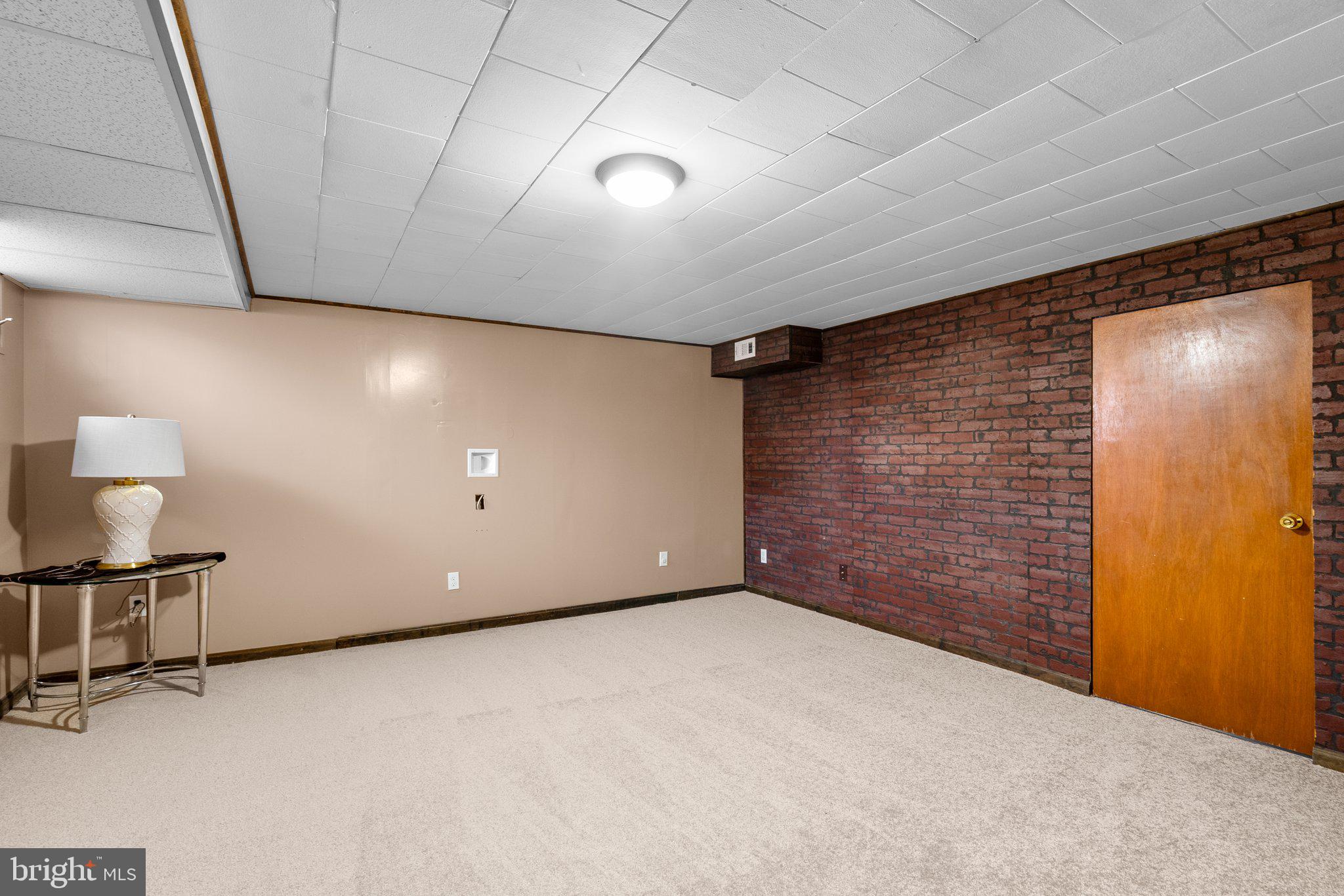 EASTWOOD - Residential