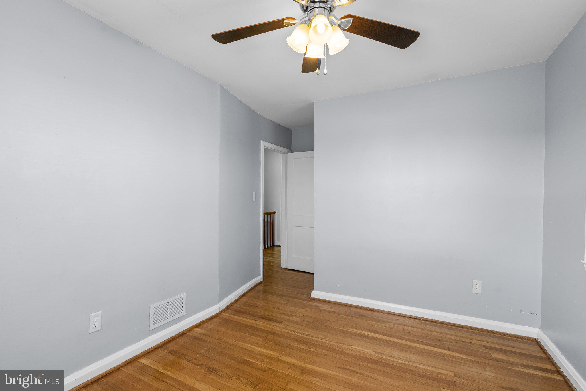 EASTWOOD - Residential