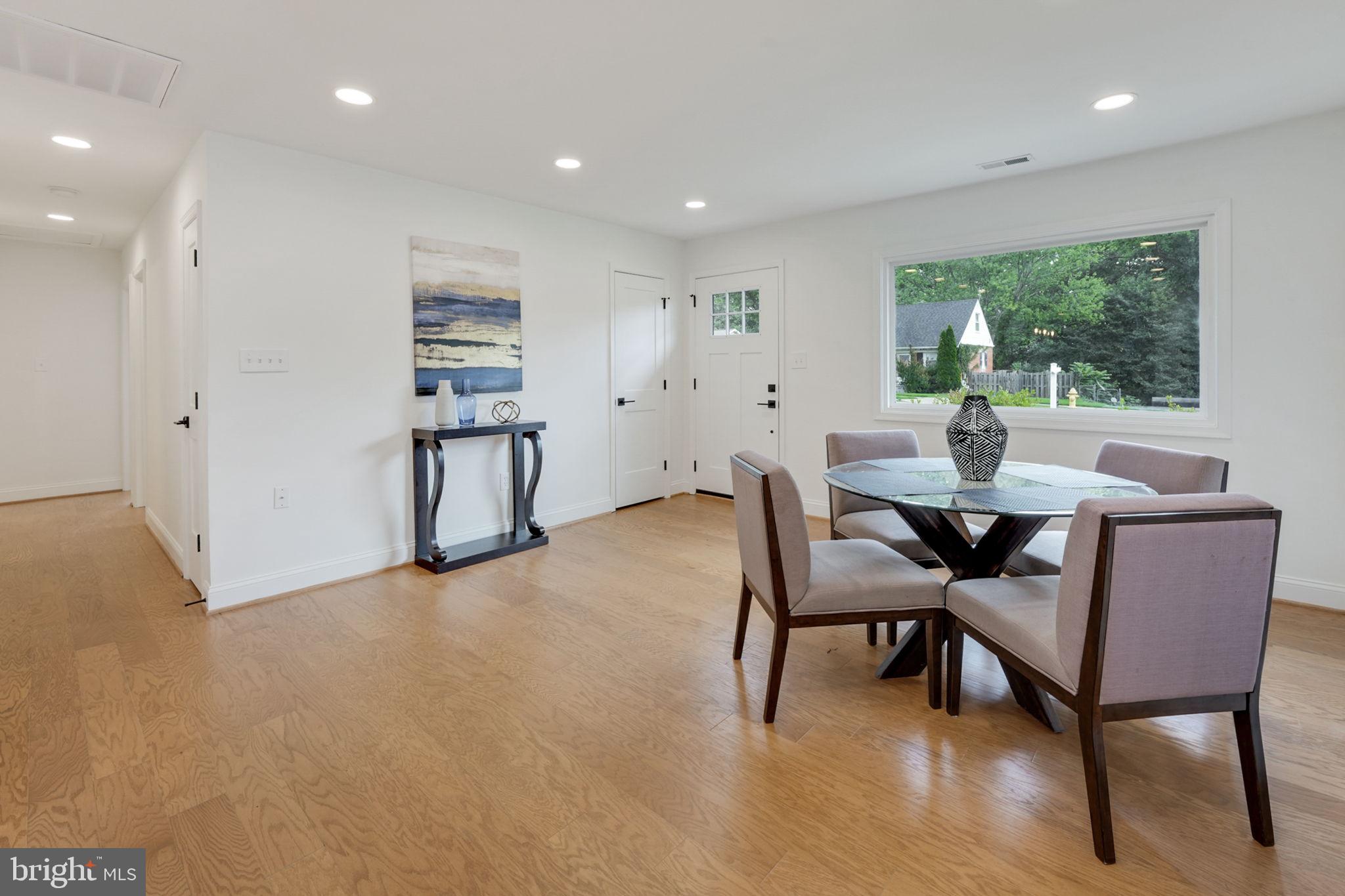 DALE CITY - Residential Lease