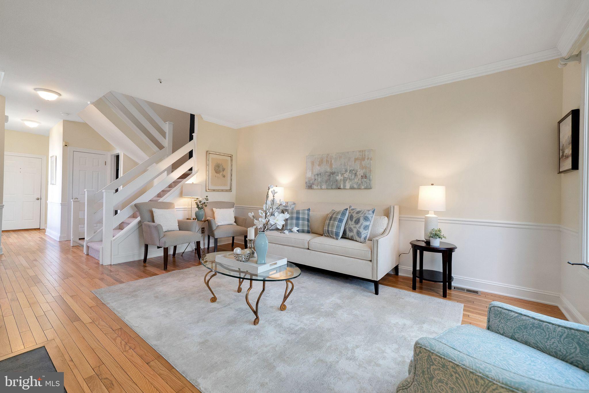 413 GLEN ARBOR COURT