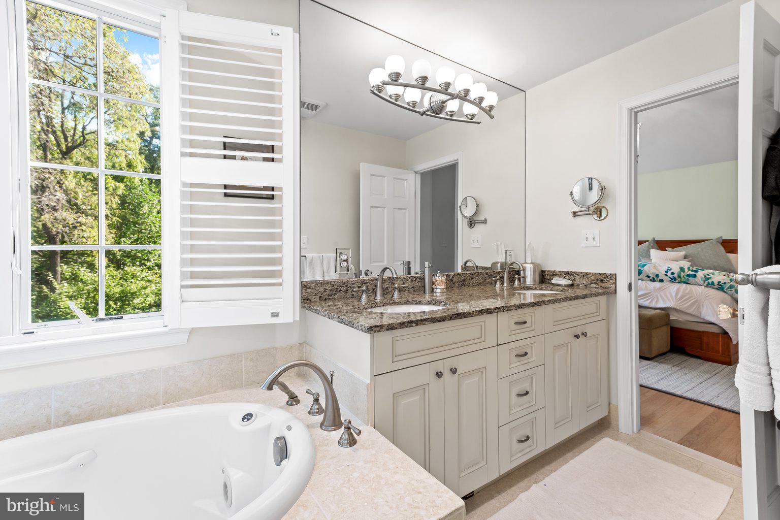 EVERGREEN - Residential