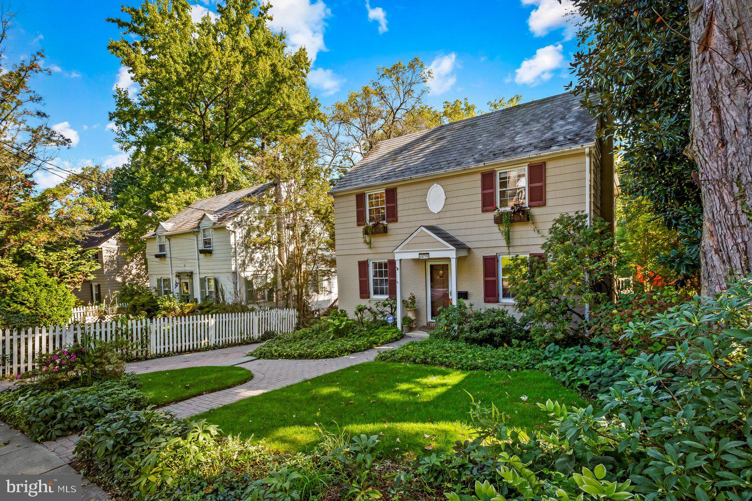 EVERGREEN - Residential