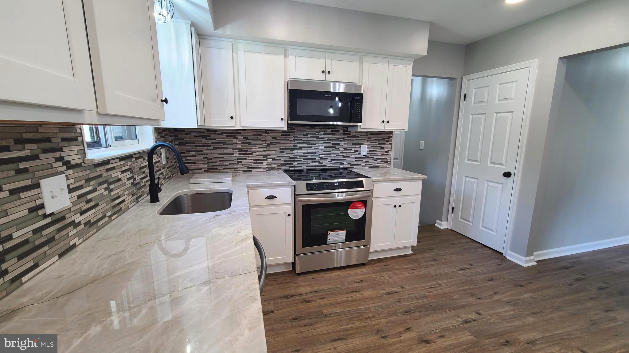 TOWER HILL WOODS - Residential