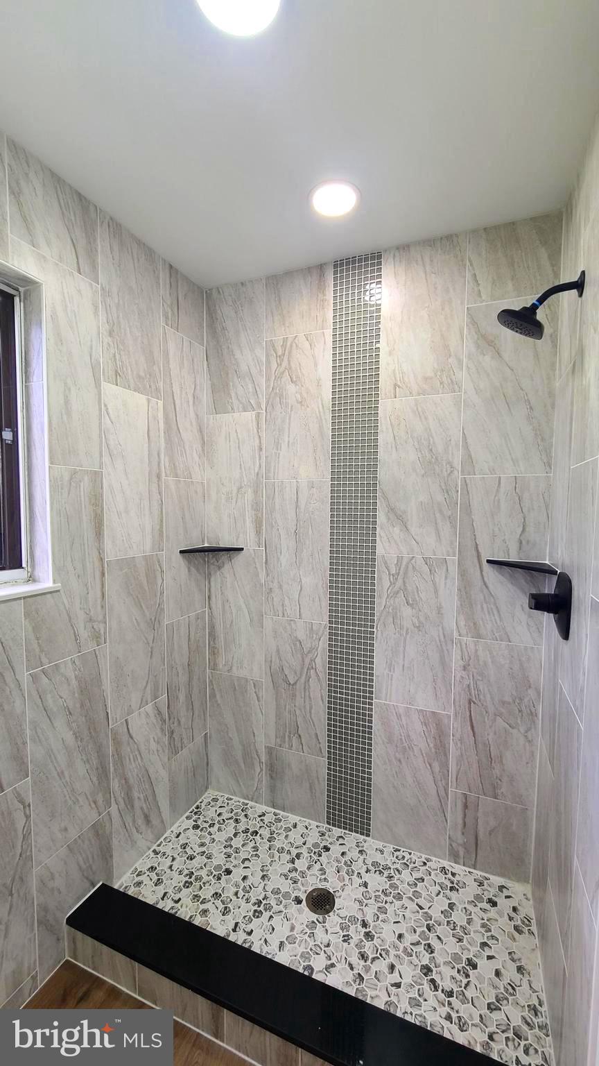 TOWER HILL WOODS - Residential