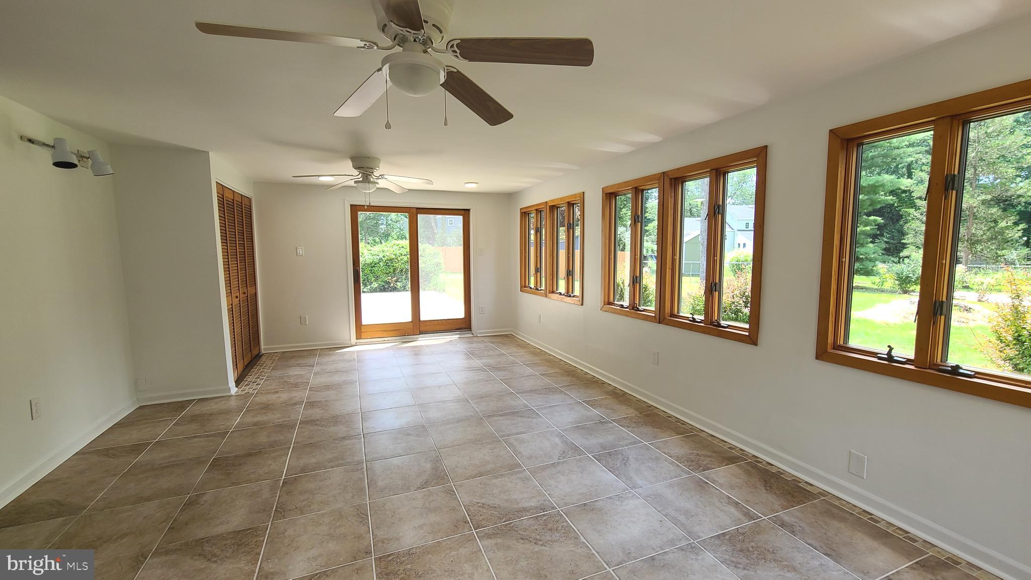 TOWER HILL WOODS - Residential