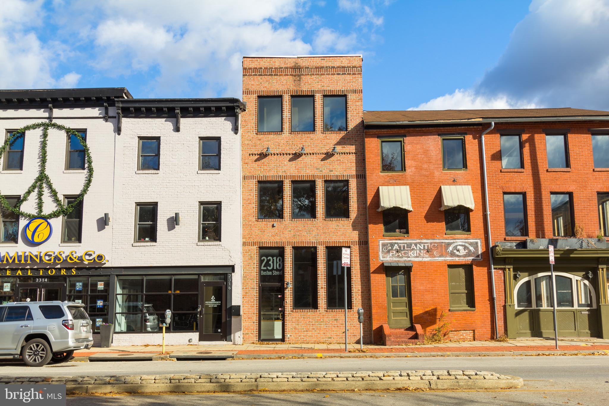 CANTON - Commercial Sale