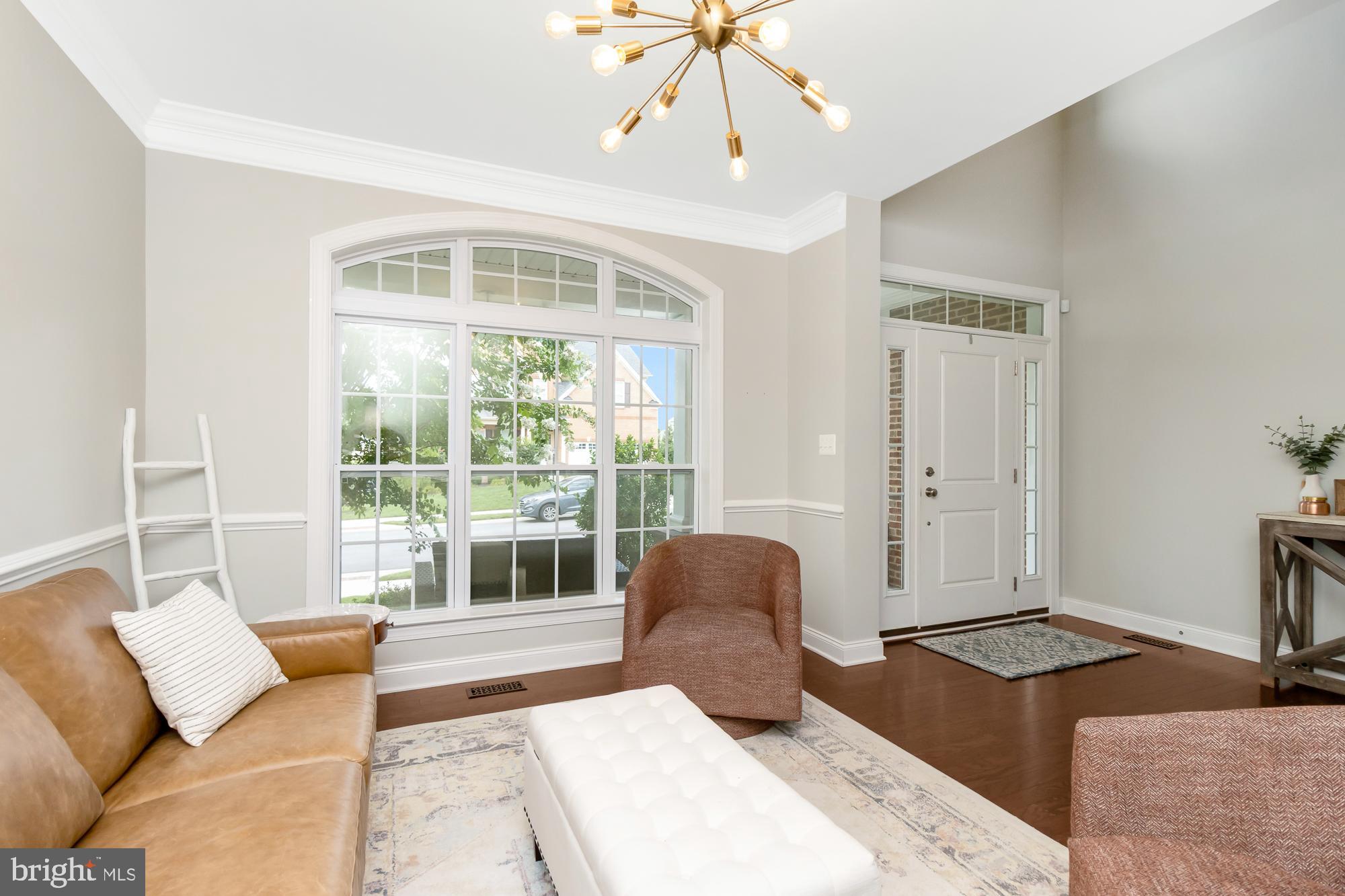 LAUREL RIDGE - Residential