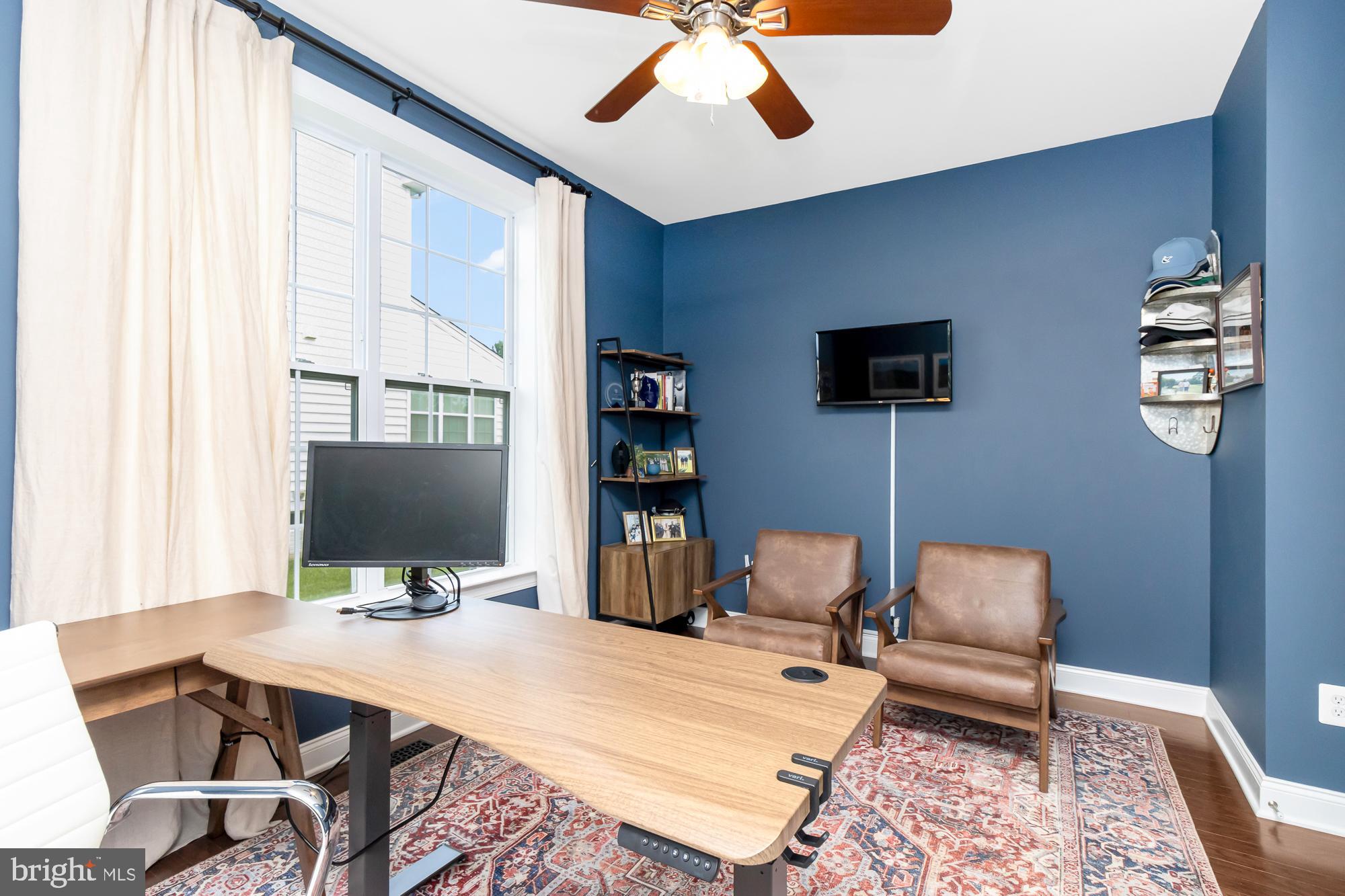 LAUREL RIDGE - Residential