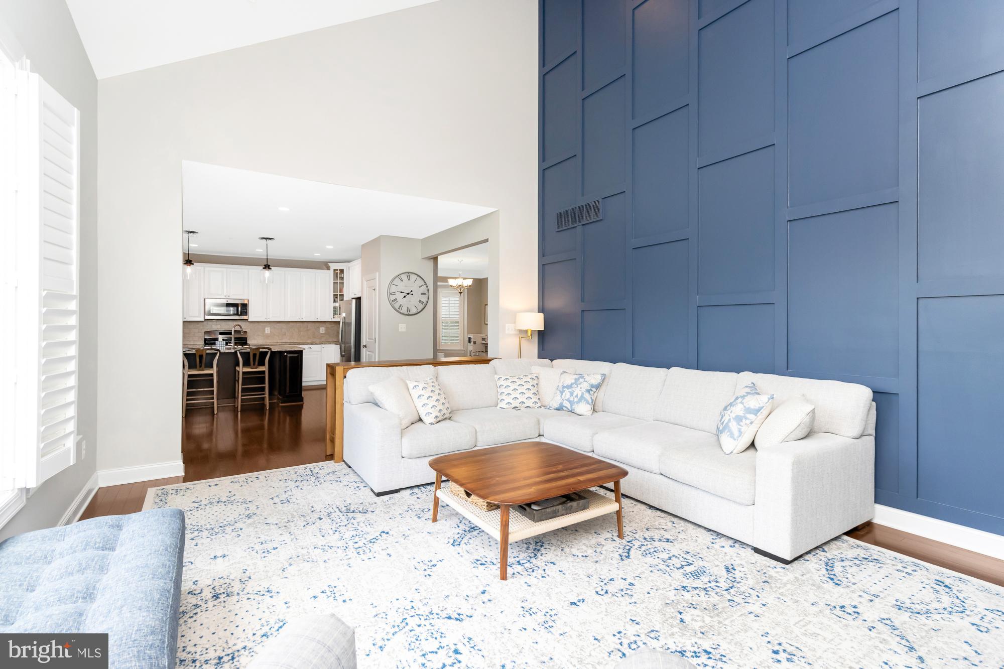 LAUREL RIDGE - Residential