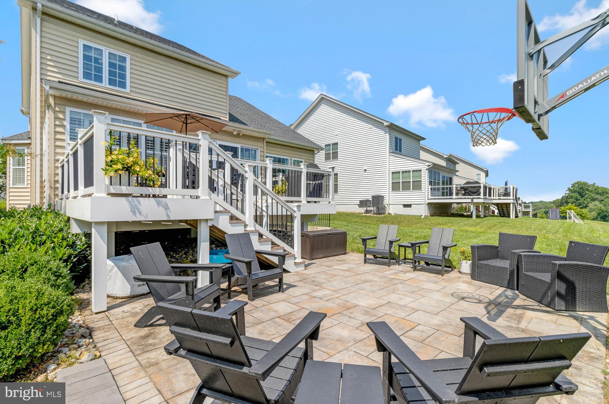 LAUREL RIDGE - Residential