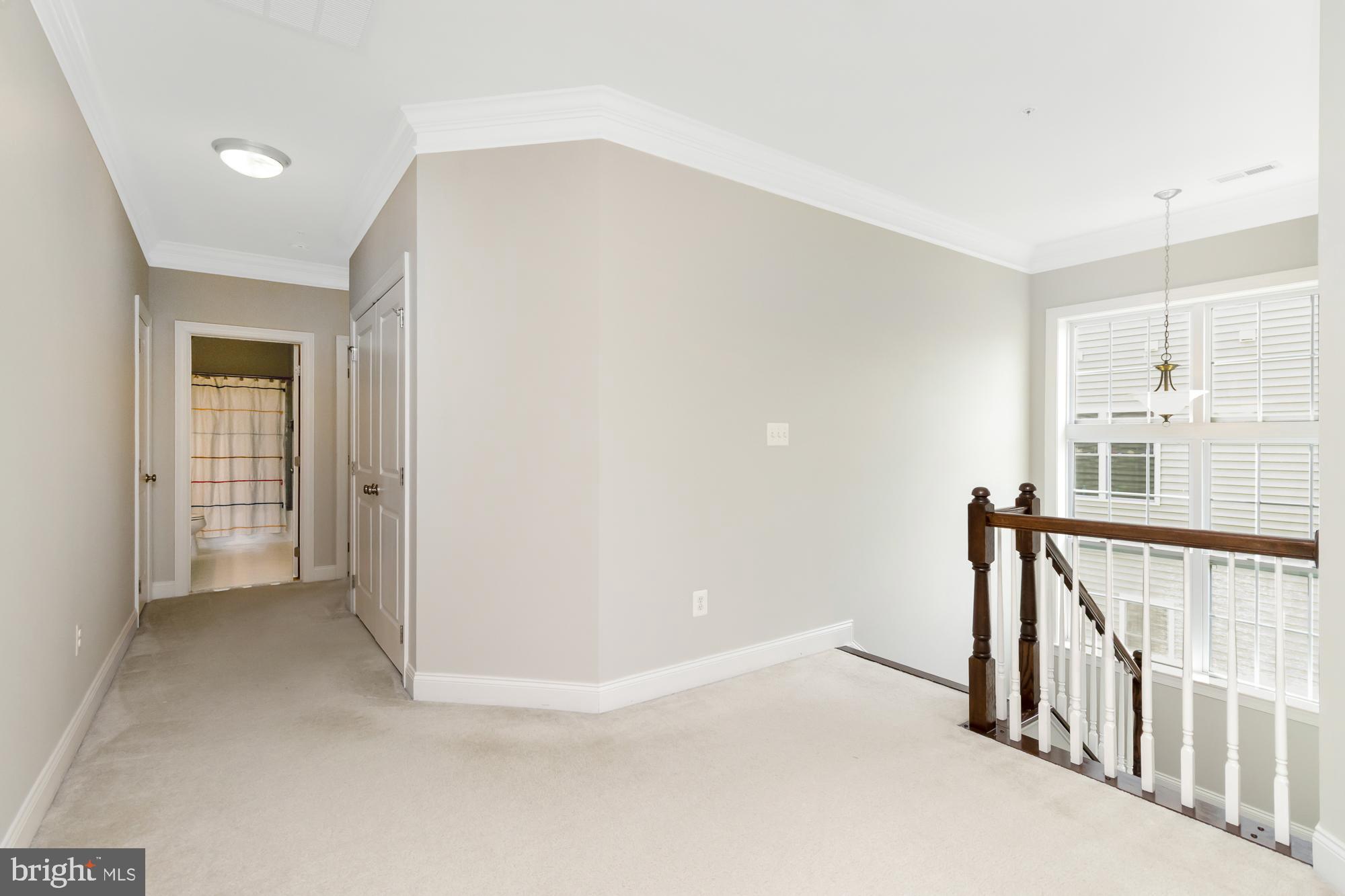 LAUREL RIDGE - Residential