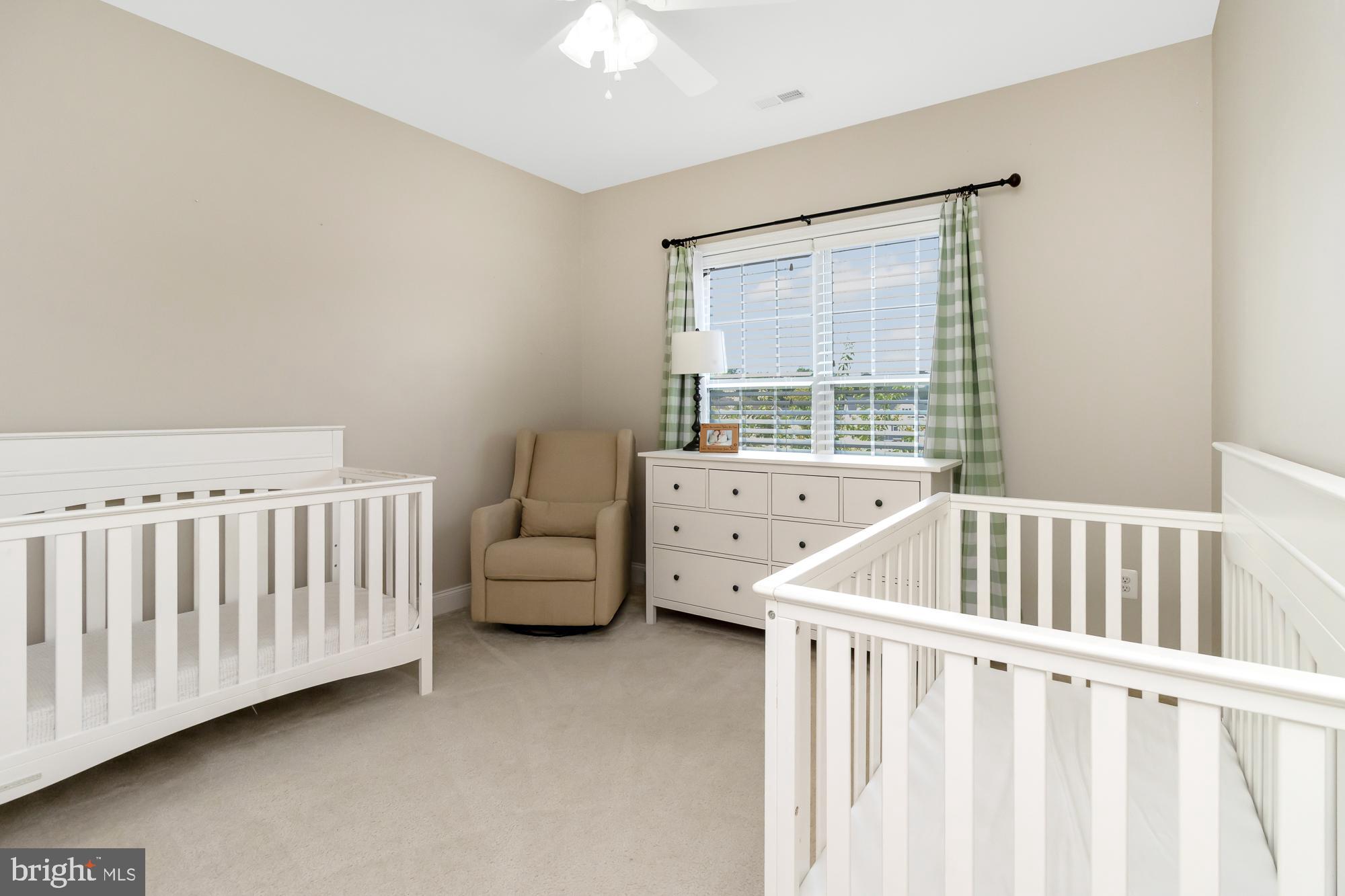 LAUREL RIDGE - Residential