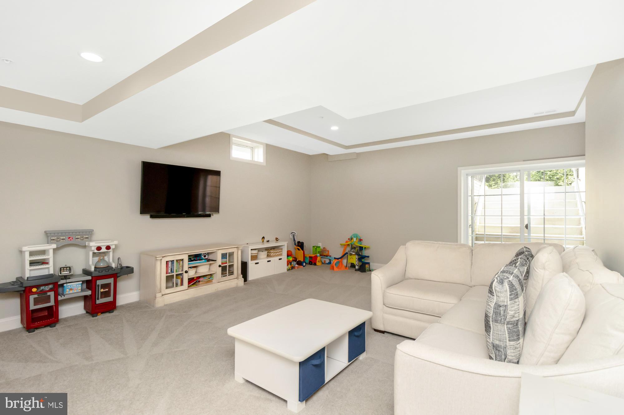 LAUREL RIDGE - Residential