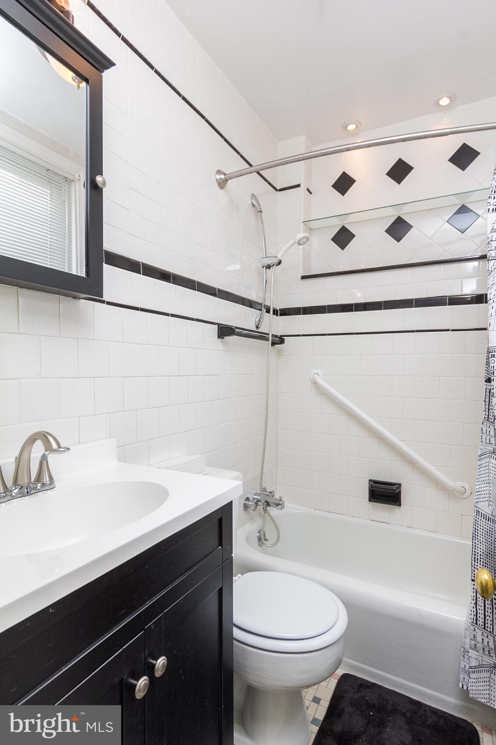 CANTON - Residential Lease