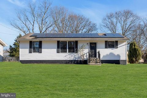 Photo of 77 Coral Ave, BRIDGETON, NJ 08302 (MLS # NJCB2027900)