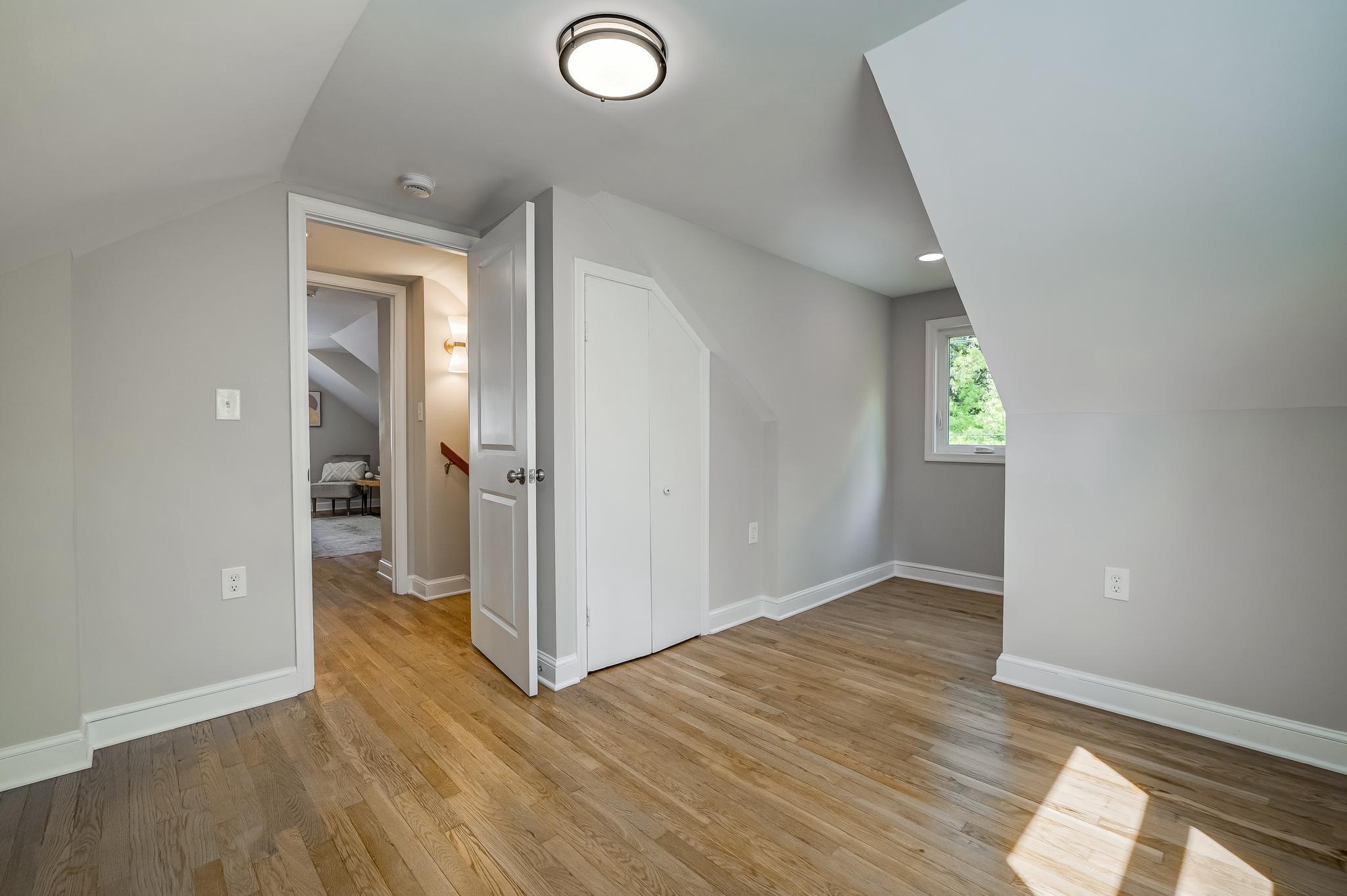 WOODMOOR - Residential