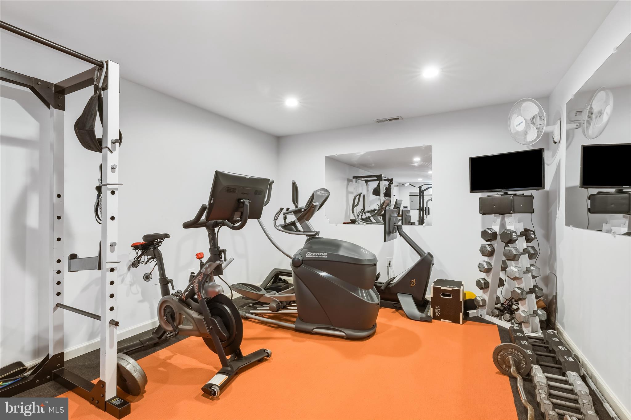 CANAL RUN - Residential