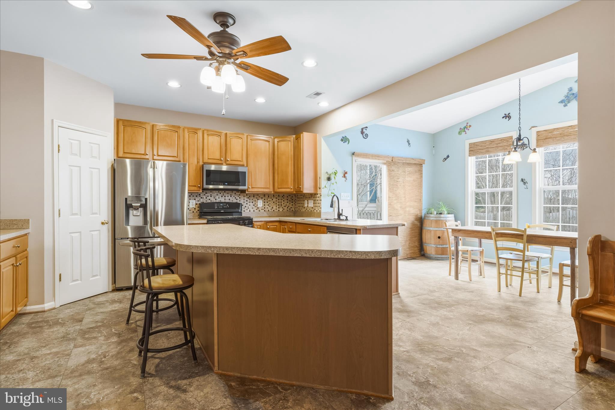 CANAL RUN - Residential