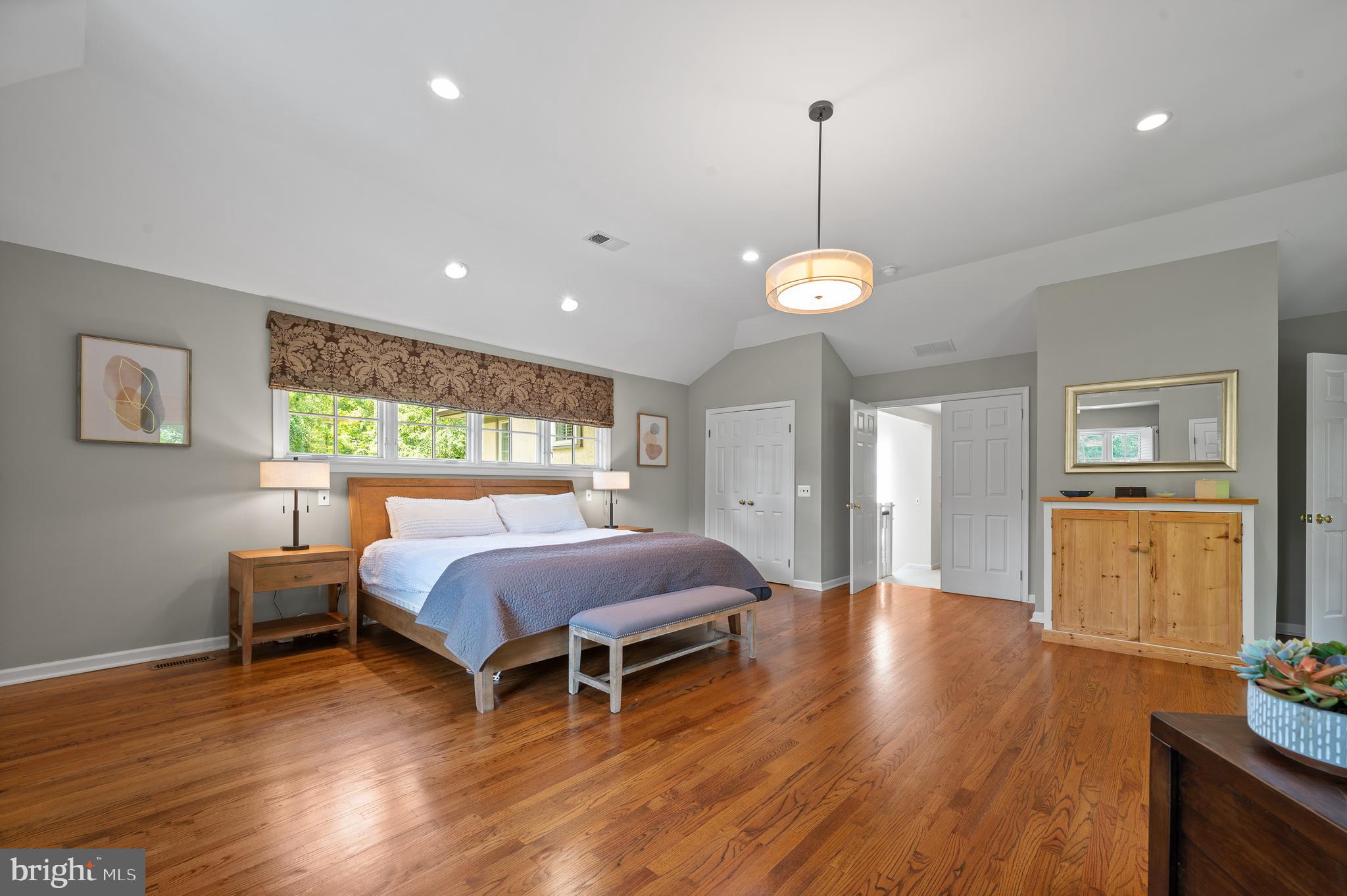 WEST WAYNE - Residential