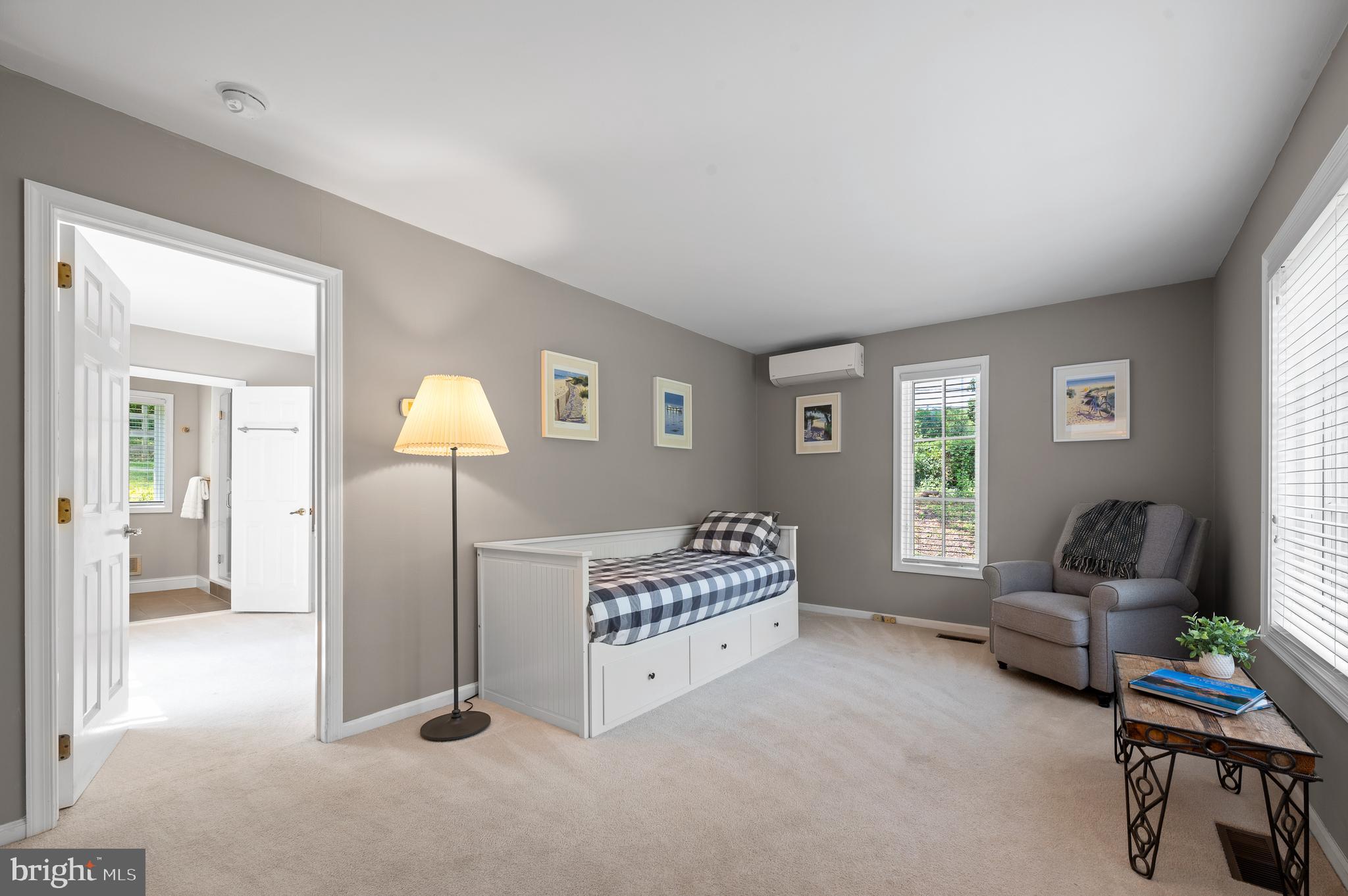 WEST WAYNE - Residential