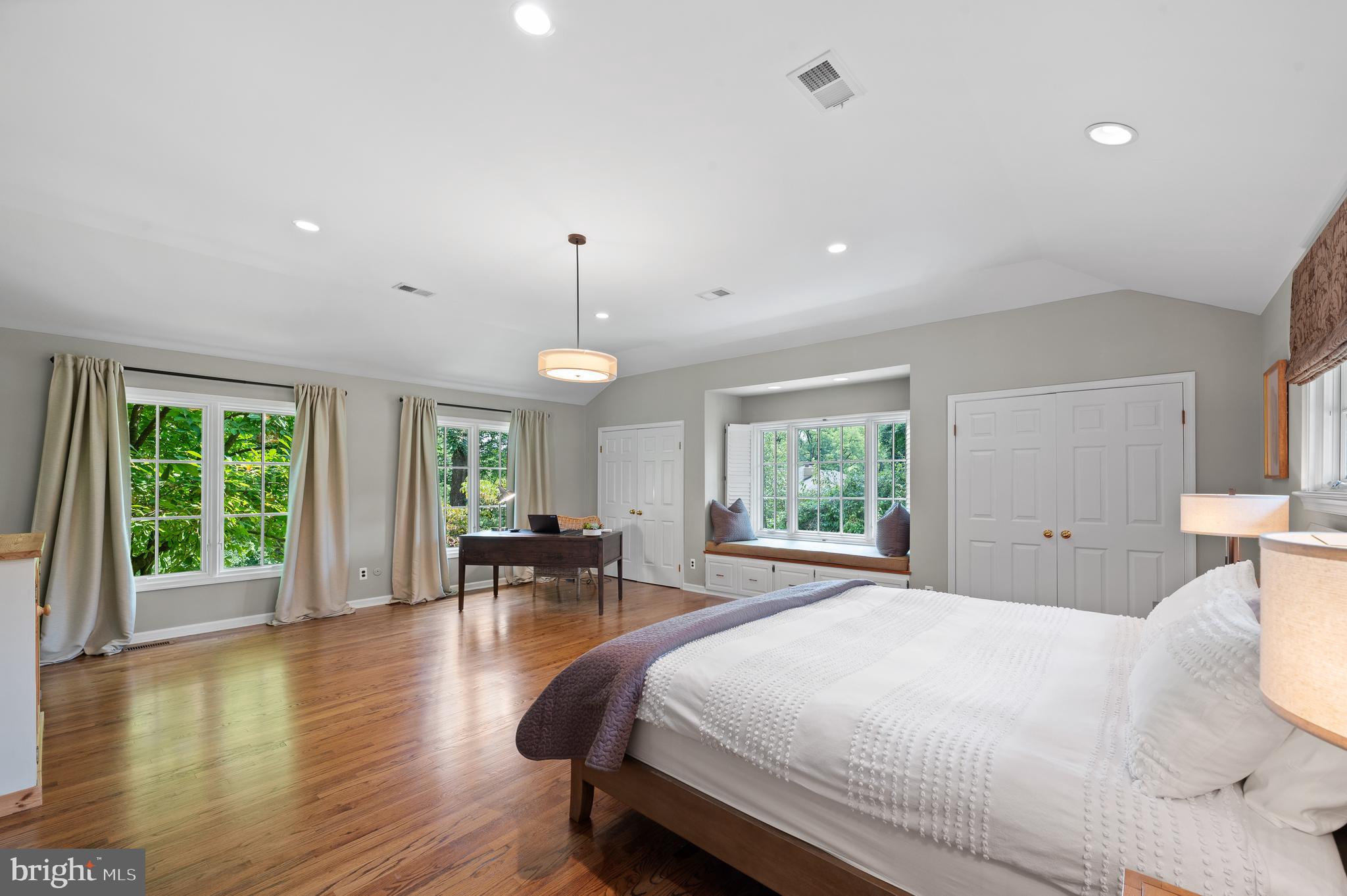 WEST WAYNE - Residential