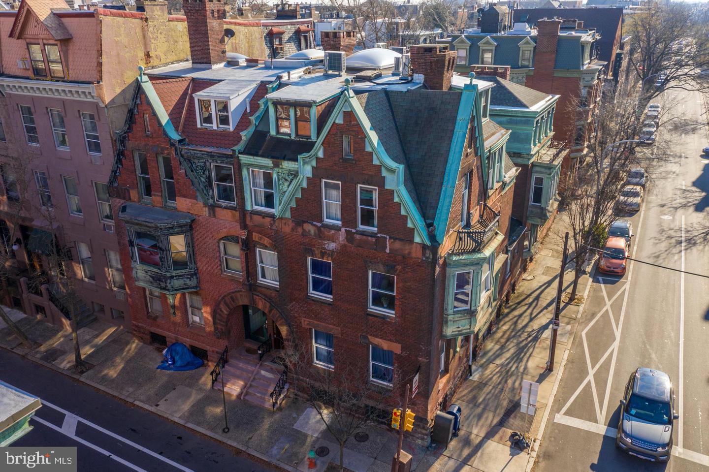 FITLER SQUARE - Commercial Sale