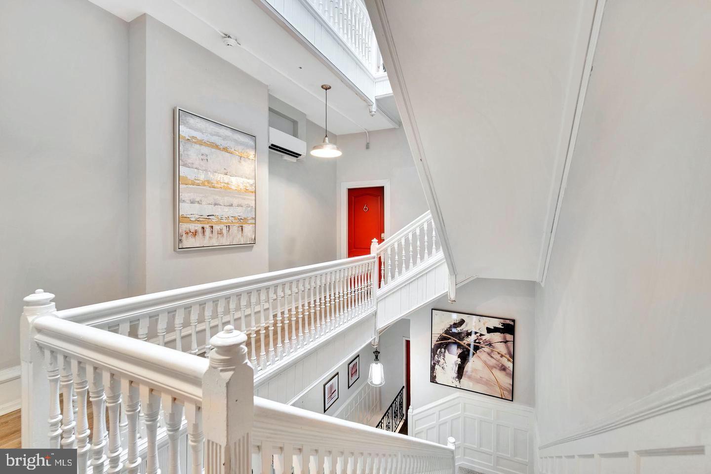 FITLER SQUARE - Commercial Sale