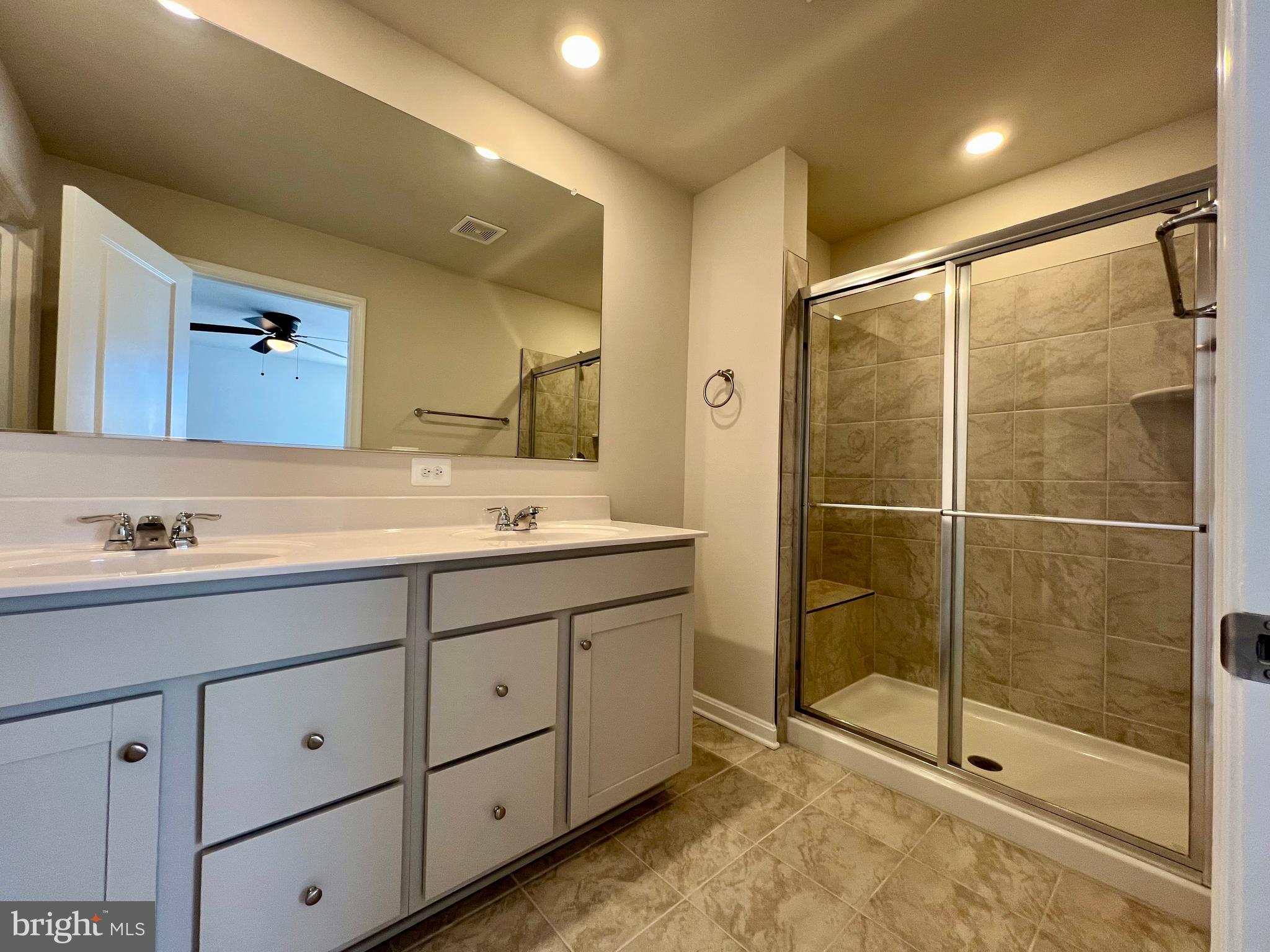 NORBORNE GLEBE - Residential Lease