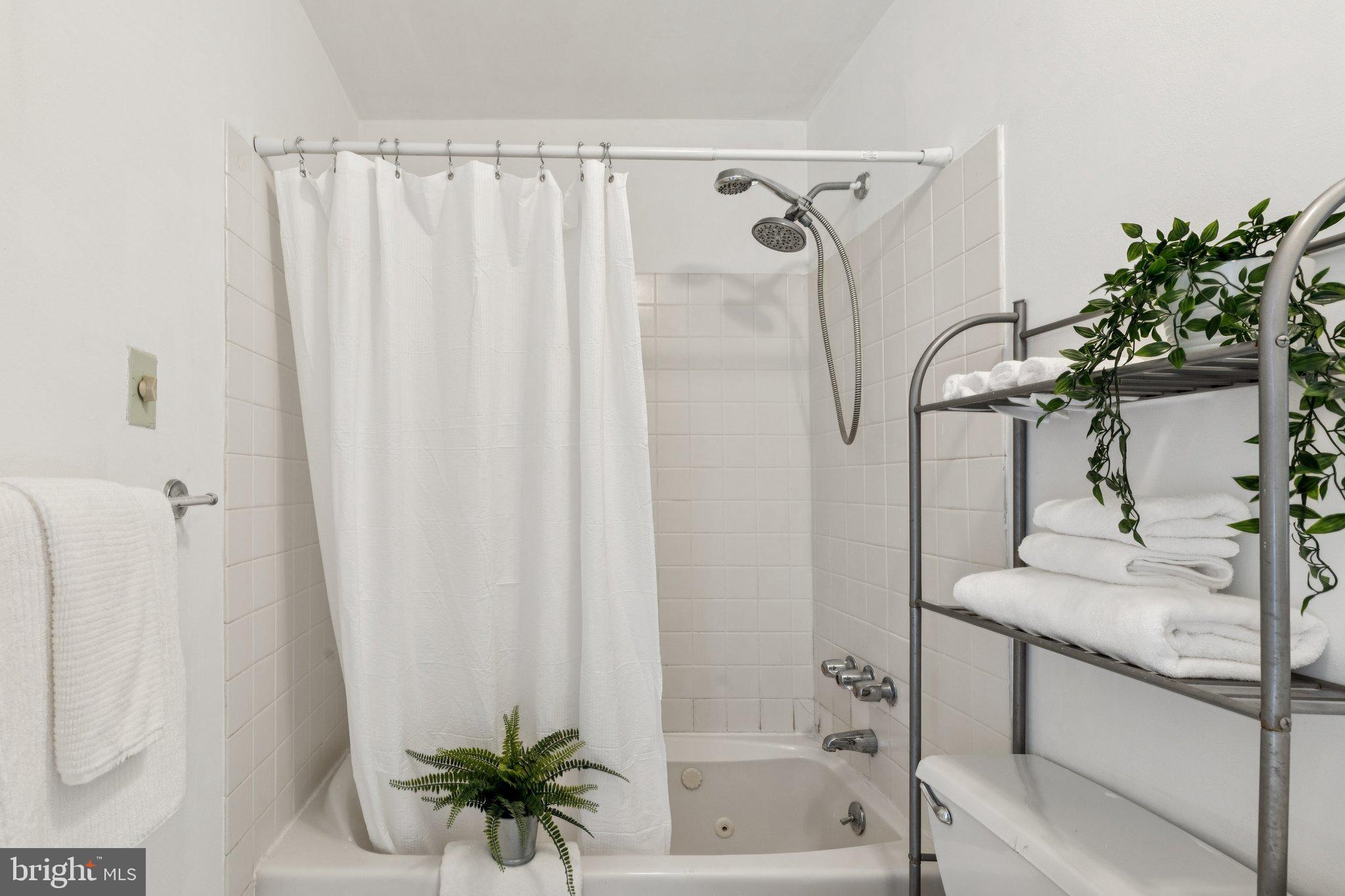 MANAYUNK - Residential