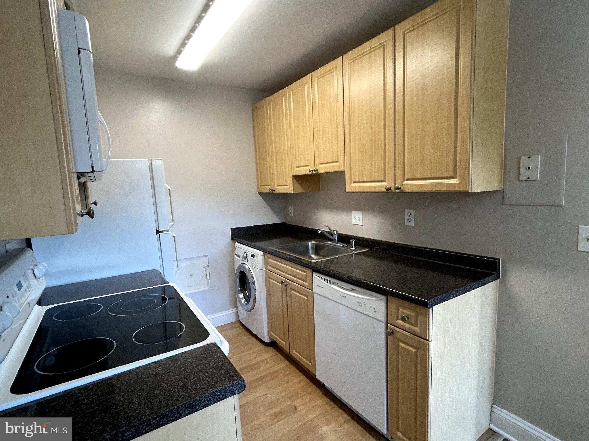 1009 CHILLUM ROAD 206
