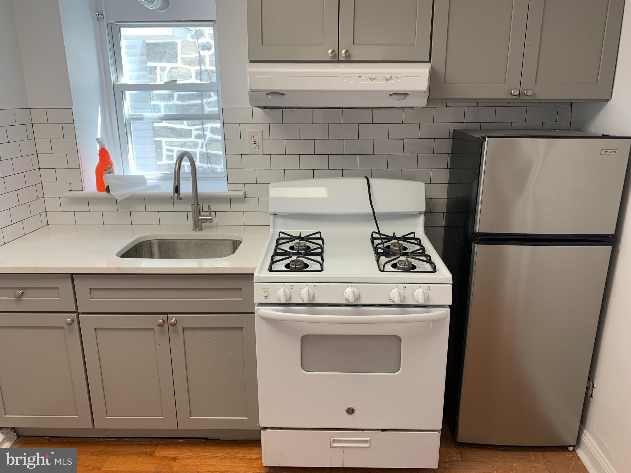 HIGHLANDS - Residential Lease